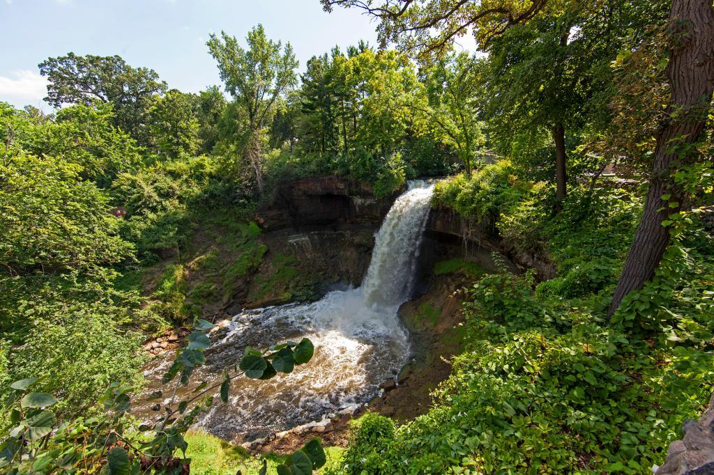 View of Residential at 5226 40th Avenue, Minneapolis MN 55417, Minneapolis (27 of 36) - Mike Wilen | Minnesota Team Real Estate