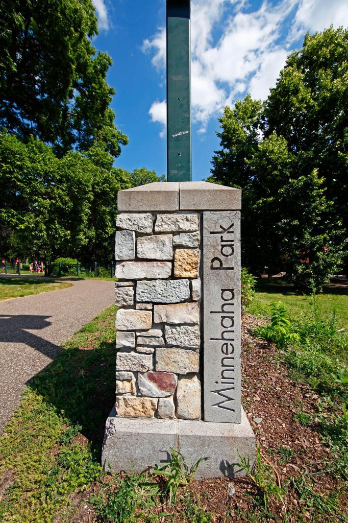 View of Residential at 5226 40th Avenue, Minneapolis MN 55417, Minneapolis (28 of 36) - Mike Wilen | Minnesota Team Real Estate
