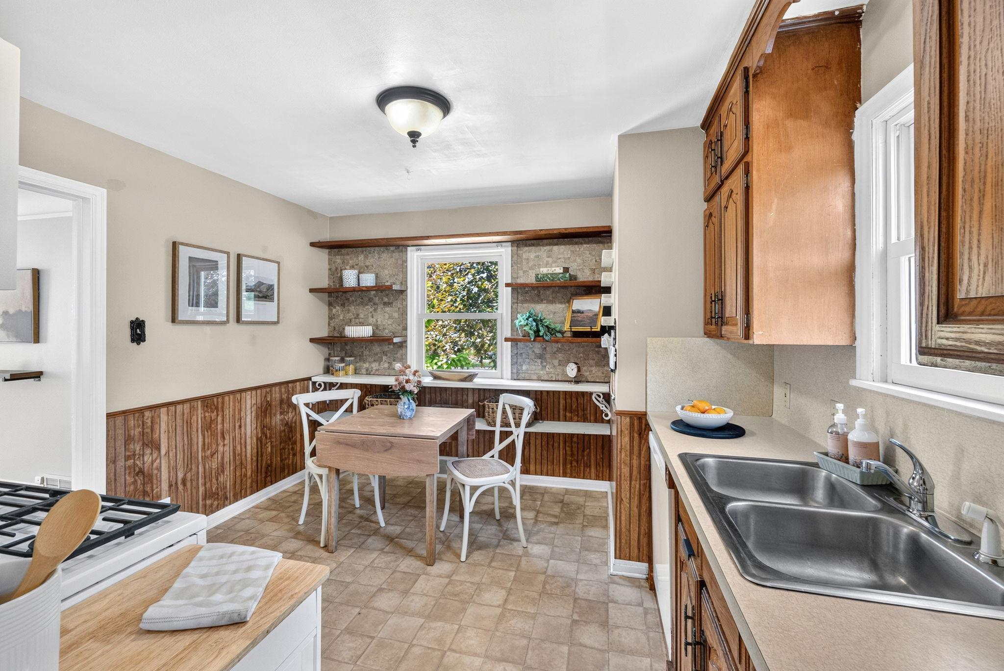 View of Residential at 4601 13th Avenue, Minneapolis MN 55407, Minneapolis (10 of 34) - Mike Wilen | Minnesota Team Real Estate