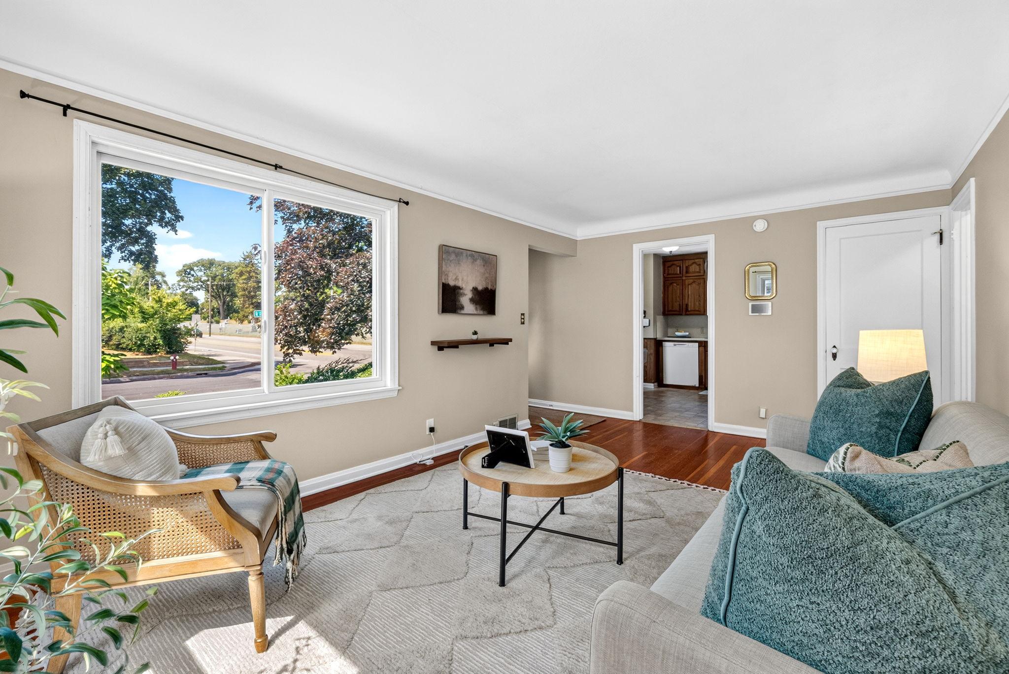 View of Residential at 4601 13th Avenue, Minneapolis MN 55407, Minneapolis (5 of 34) - Mike Wilen | Minnesota Team Real Estate