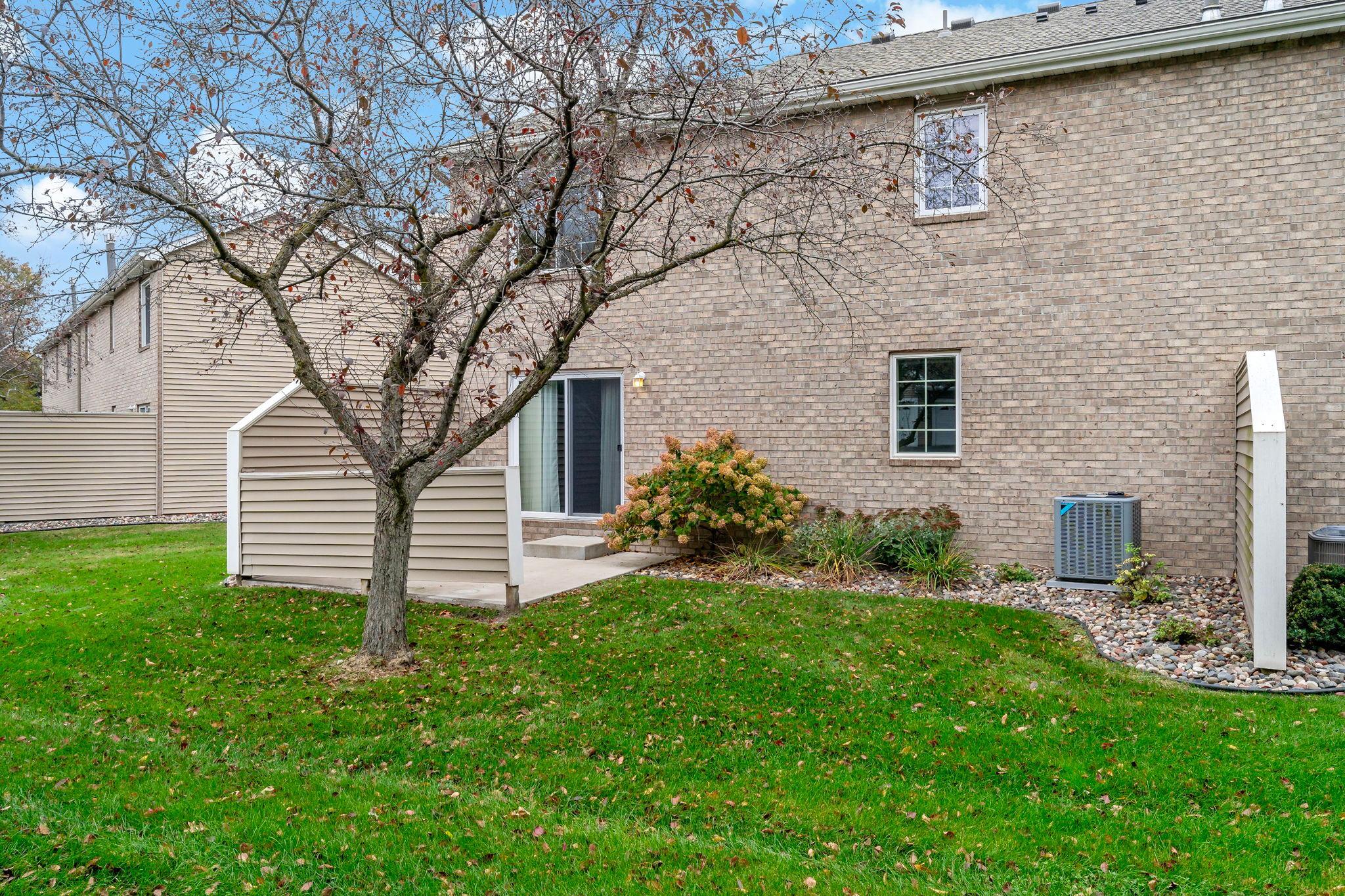 View of Residential at 13891 Granada Way #39, Apple Valley MN 55124, Apple Valley (30 of 34) - Mike Wilen | Minnesota Team Real Estate