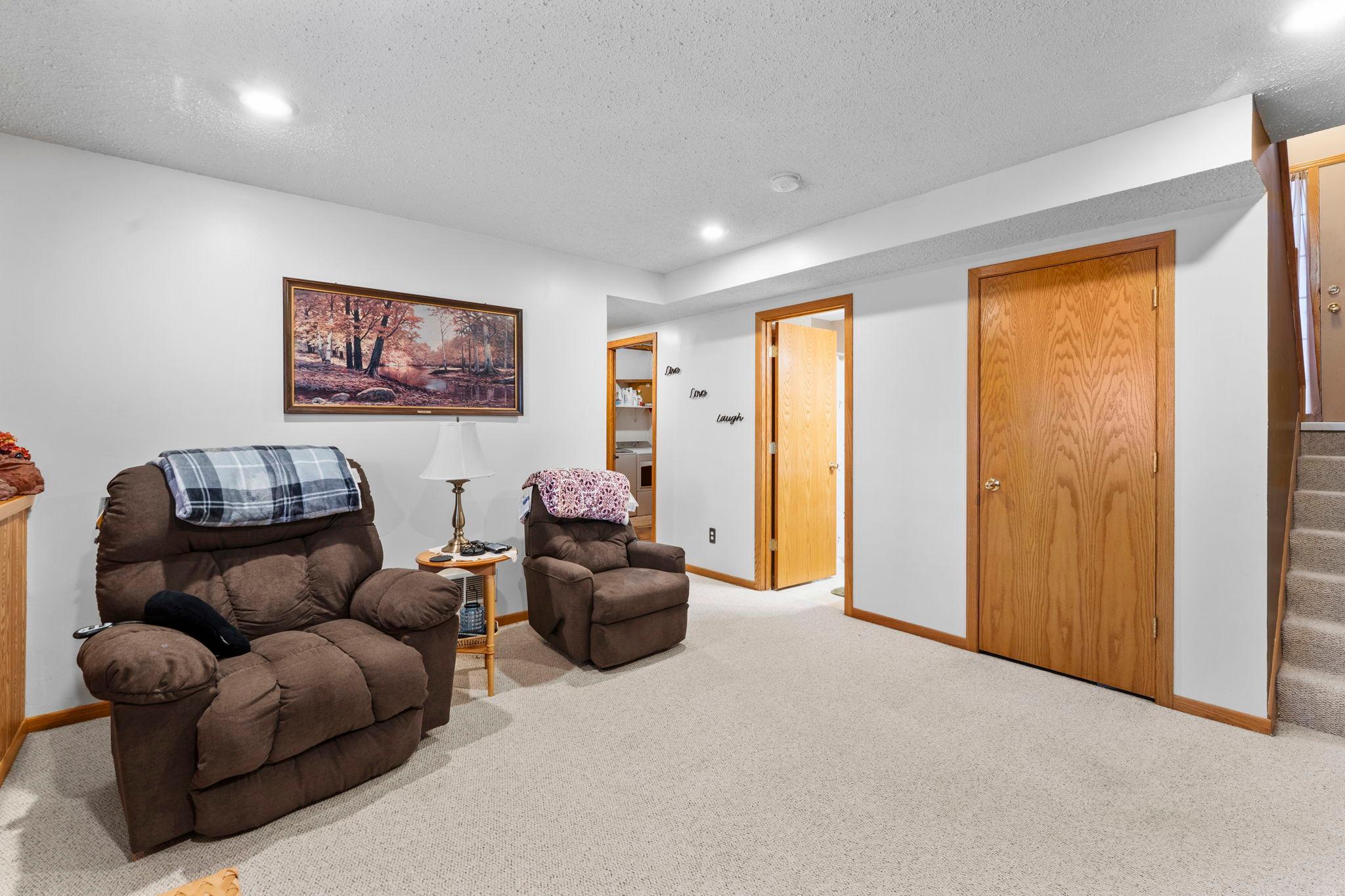 View of Residential at 1070 Pine Street, Farmington MN 55024, Farmington (29 of 42) - Mike Wilen | Minnesota Team Real Estate