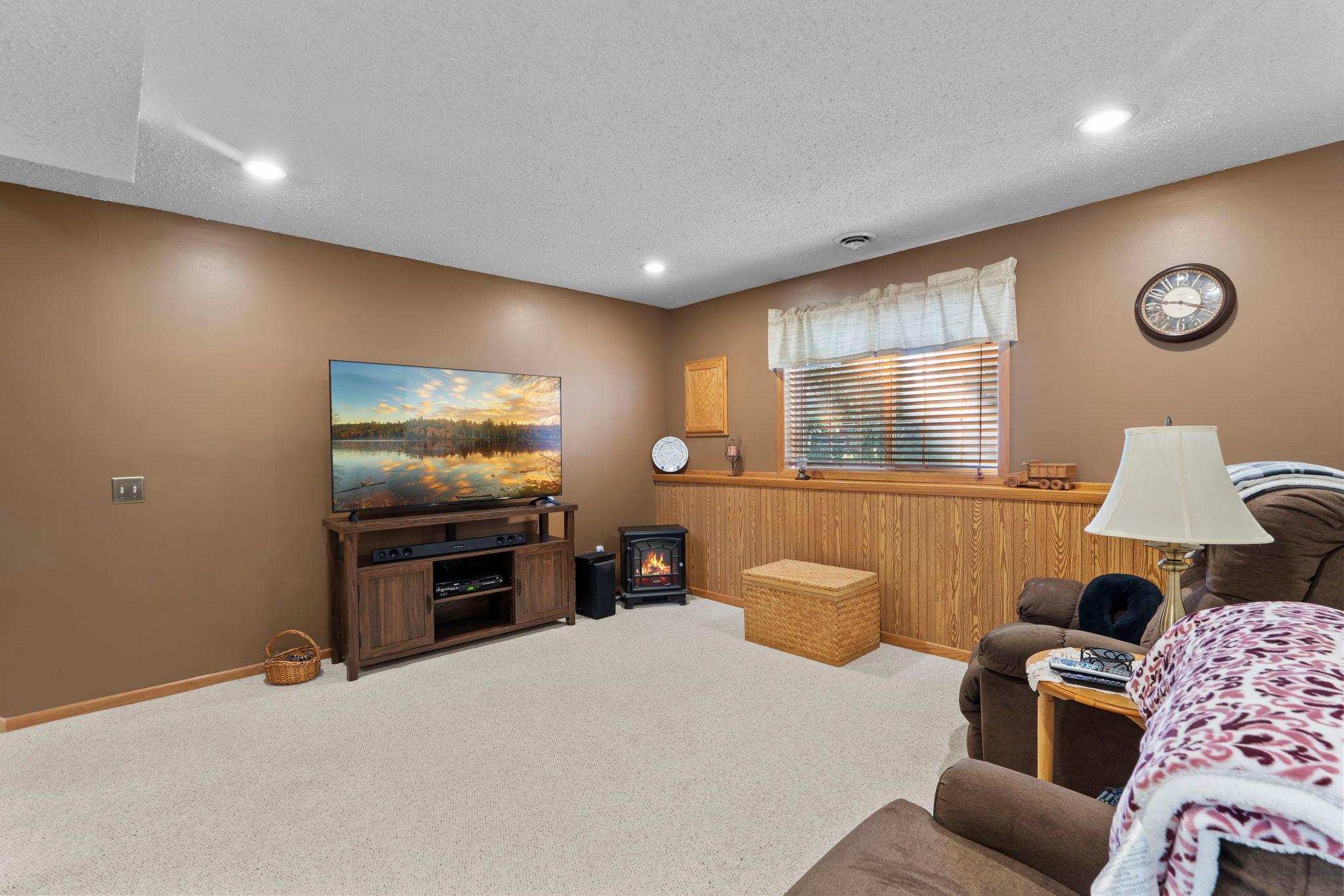 View of Residential at 1070 Pine Street, Farmington MN 55024, Farmington (28 of 42) - Mike Wilen | Minnesota Team Real Estate