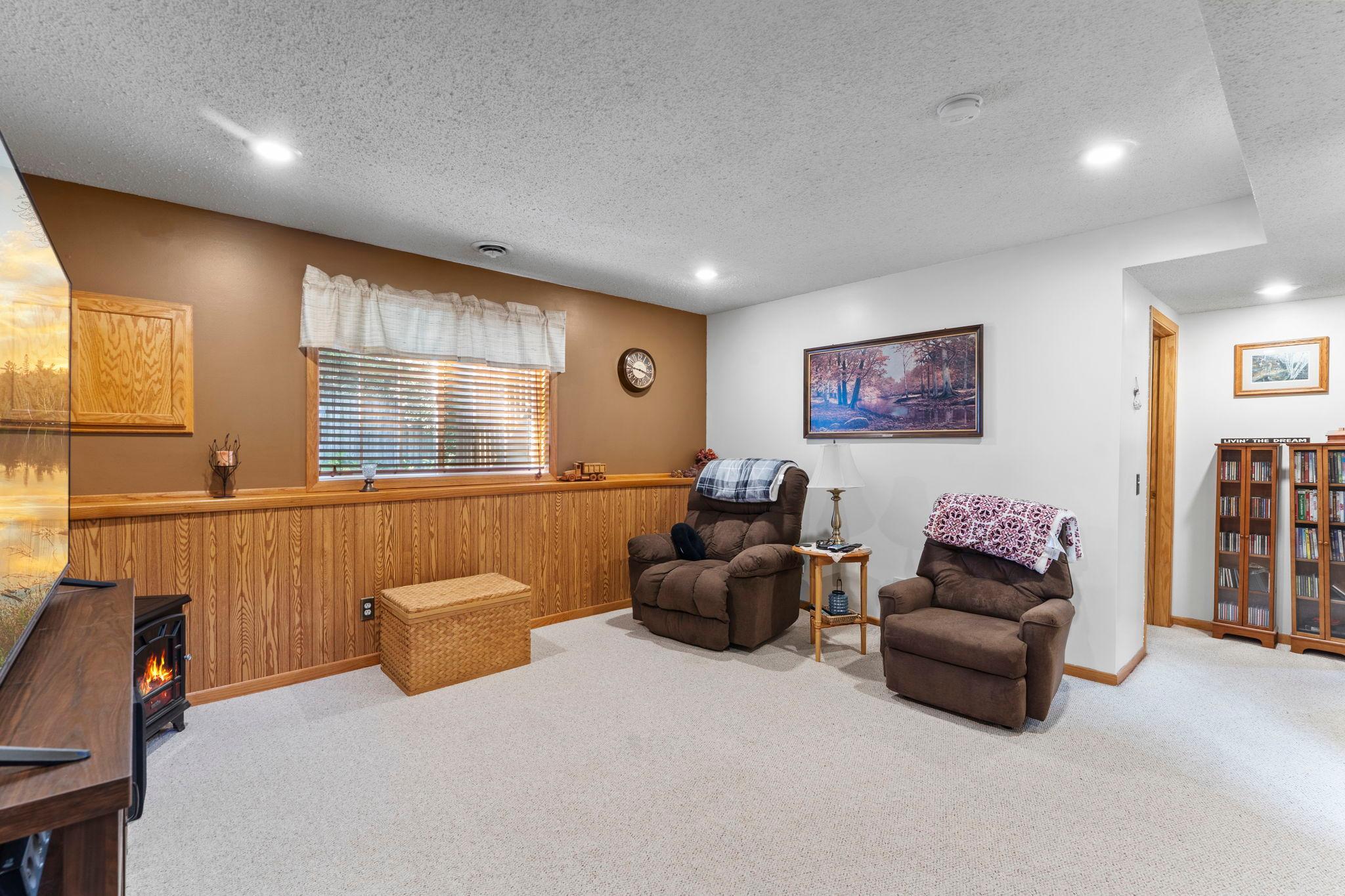 View of Residential at 1070 Pine Street, Farmington MN 55024, Farmington (27 of 42) - Mike Wilen | Minnesota Team Real Estate