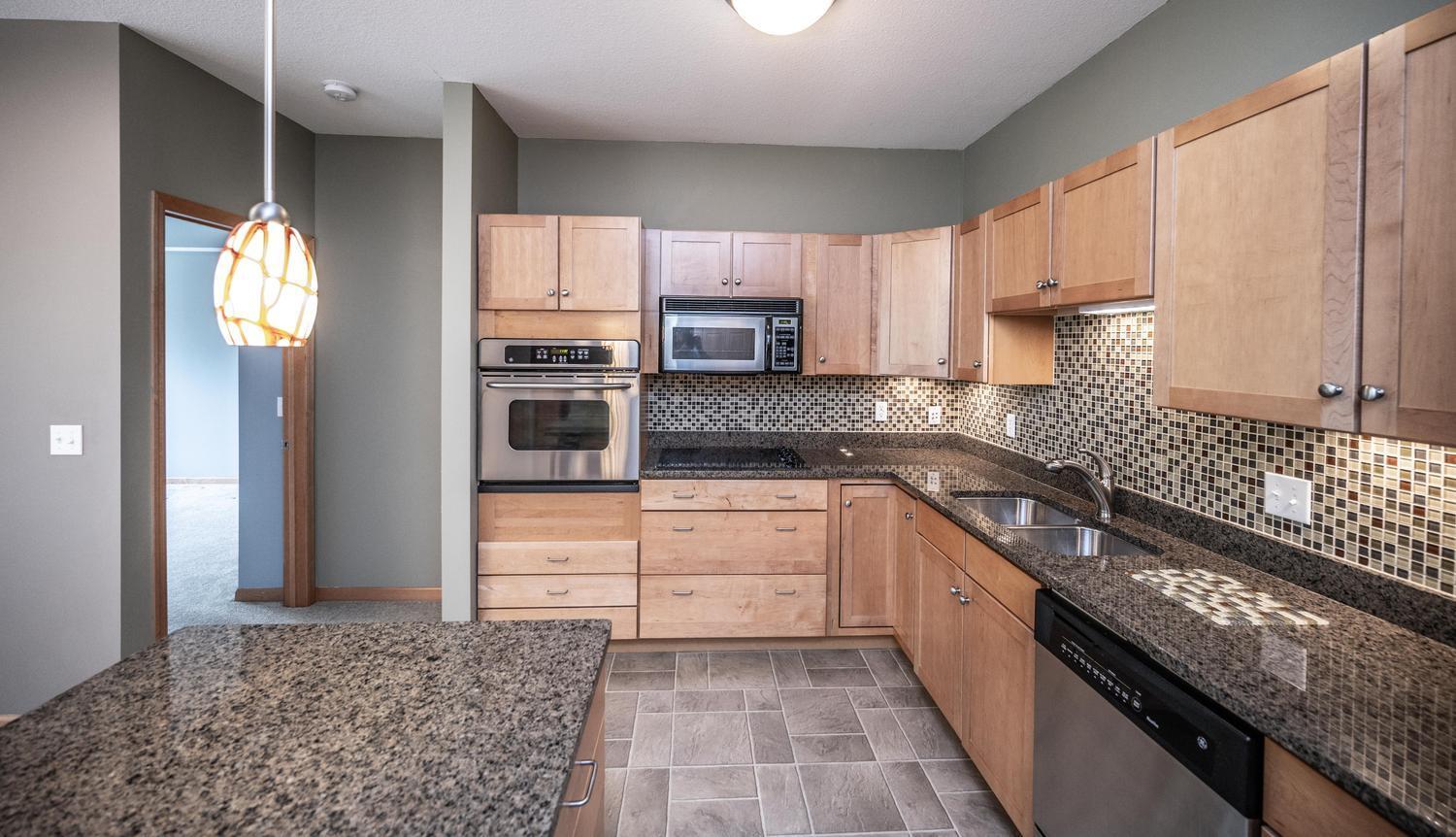 View of Residential at 500 Greenhaven Drive #205, Burnsville MN 55306, Burnsville (9 of 39) - Mike Wilen | Minnesota Team Real Estate