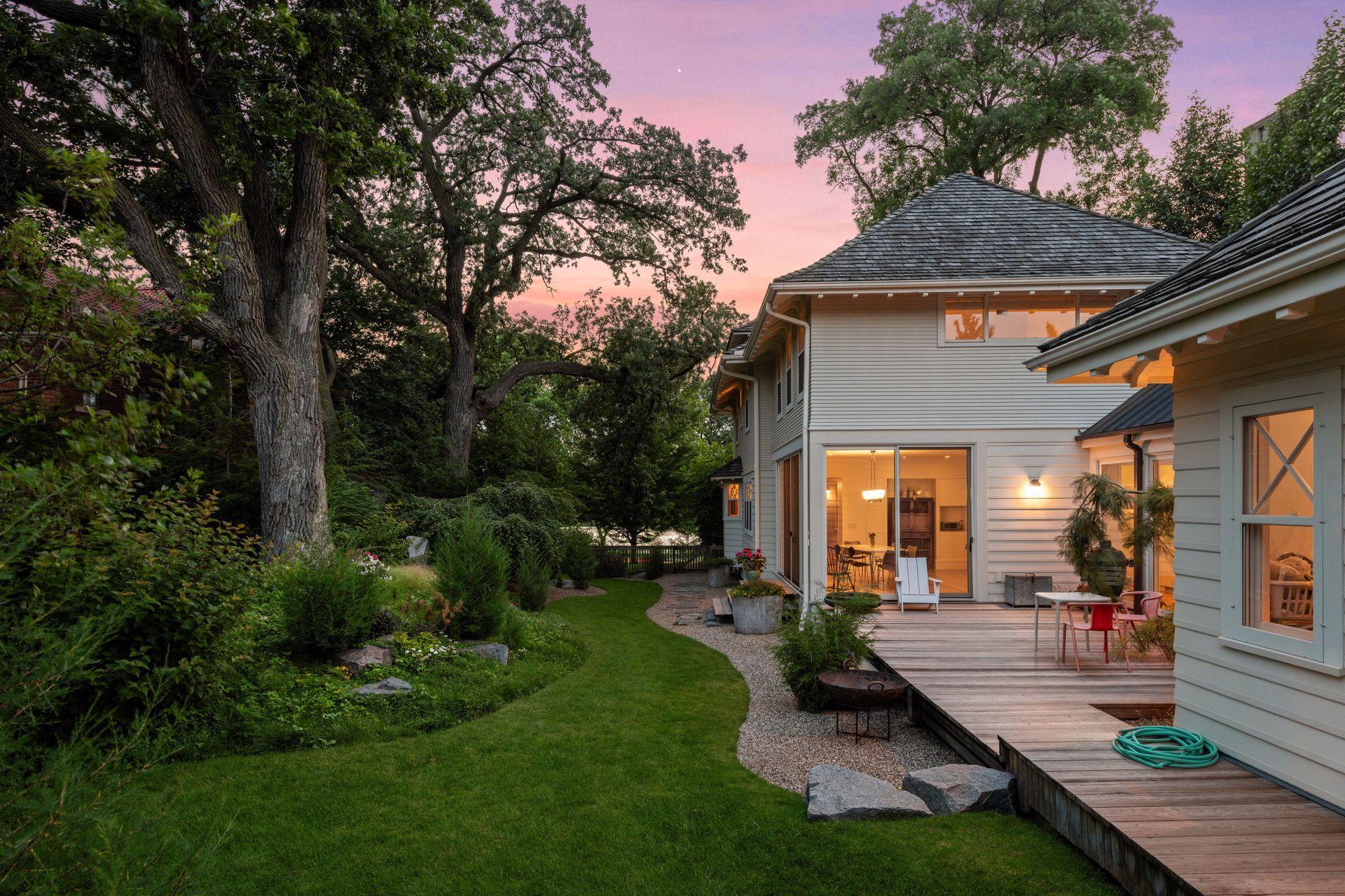View of Residential at 2225 Lake Of The Isles Parkway, Minneapolis MN 55405, Minneapolis (7 of 91) - Mike Wilen | Minnesota Team Real Estate