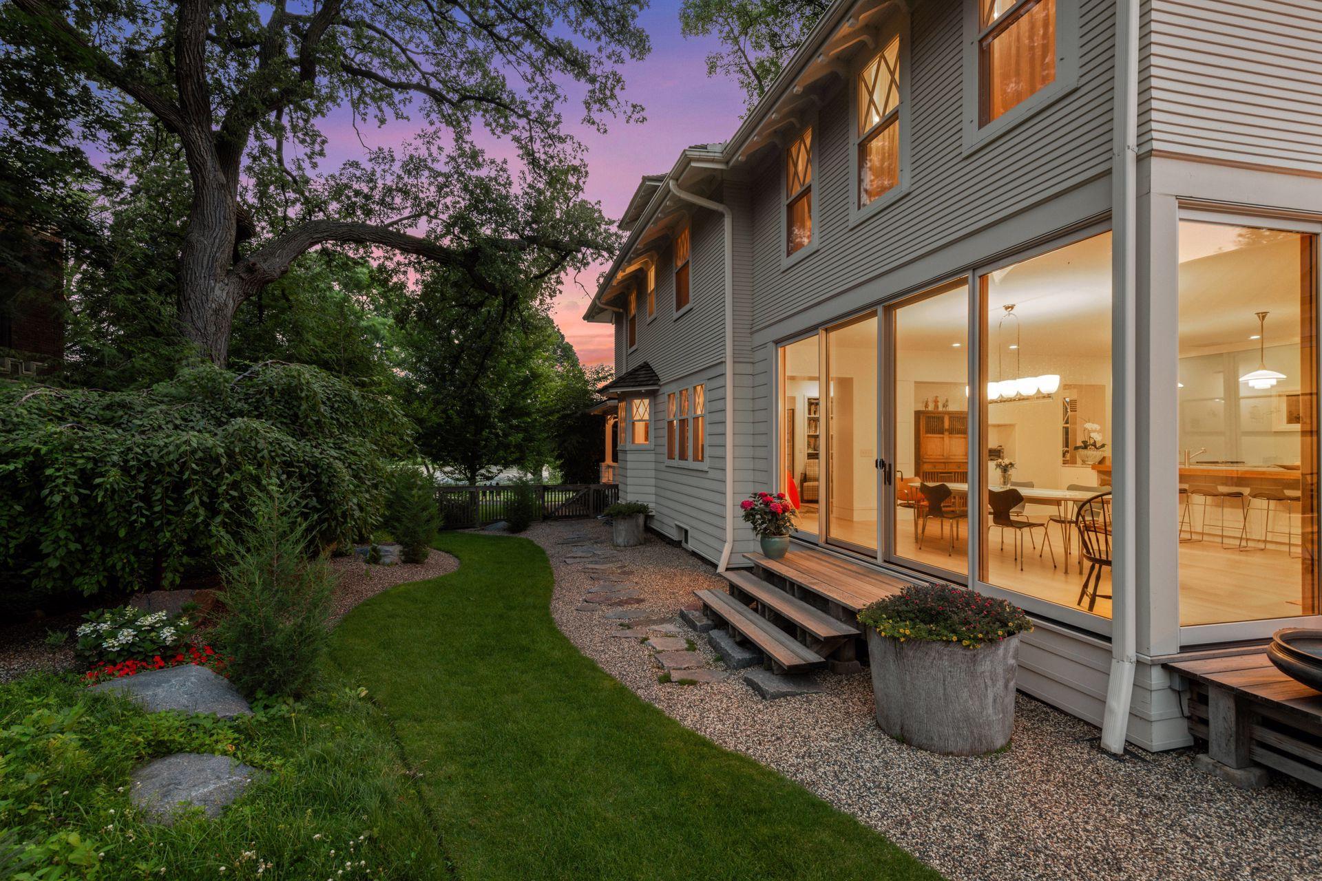 View of Residential at 2225 Lake Of The Isles Parkway, Minneapolis MN 55405, Minneapolis (43 of 91) - Mike Wilen | Minnesota Team Real Estate
