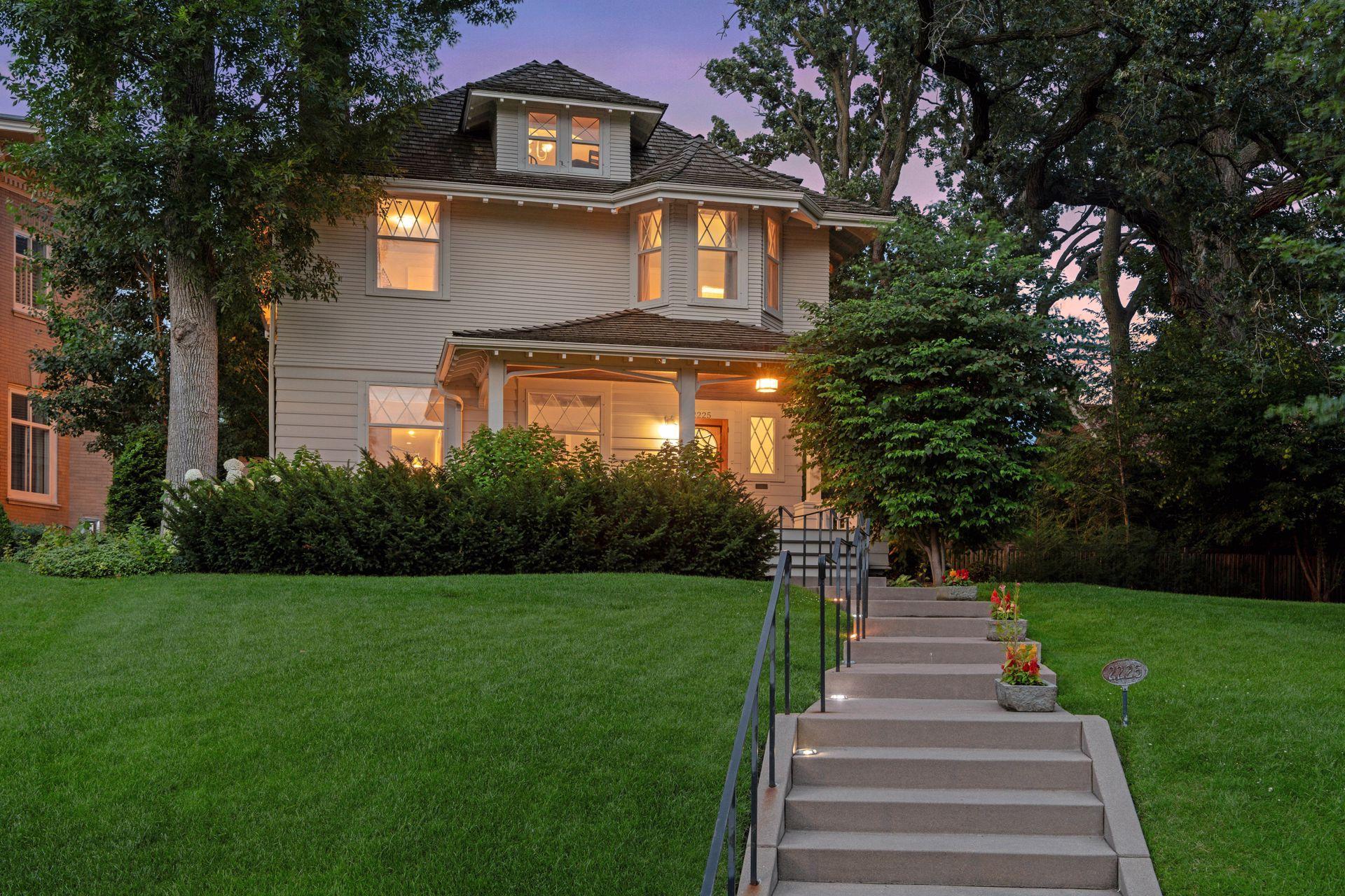 View of Residential at 2225 Lake Of The Isles Parkway, Minneapolis MN 55405, Minneapolis (48 of 91) - Mike Wilen | Minnesota Team Real Estate