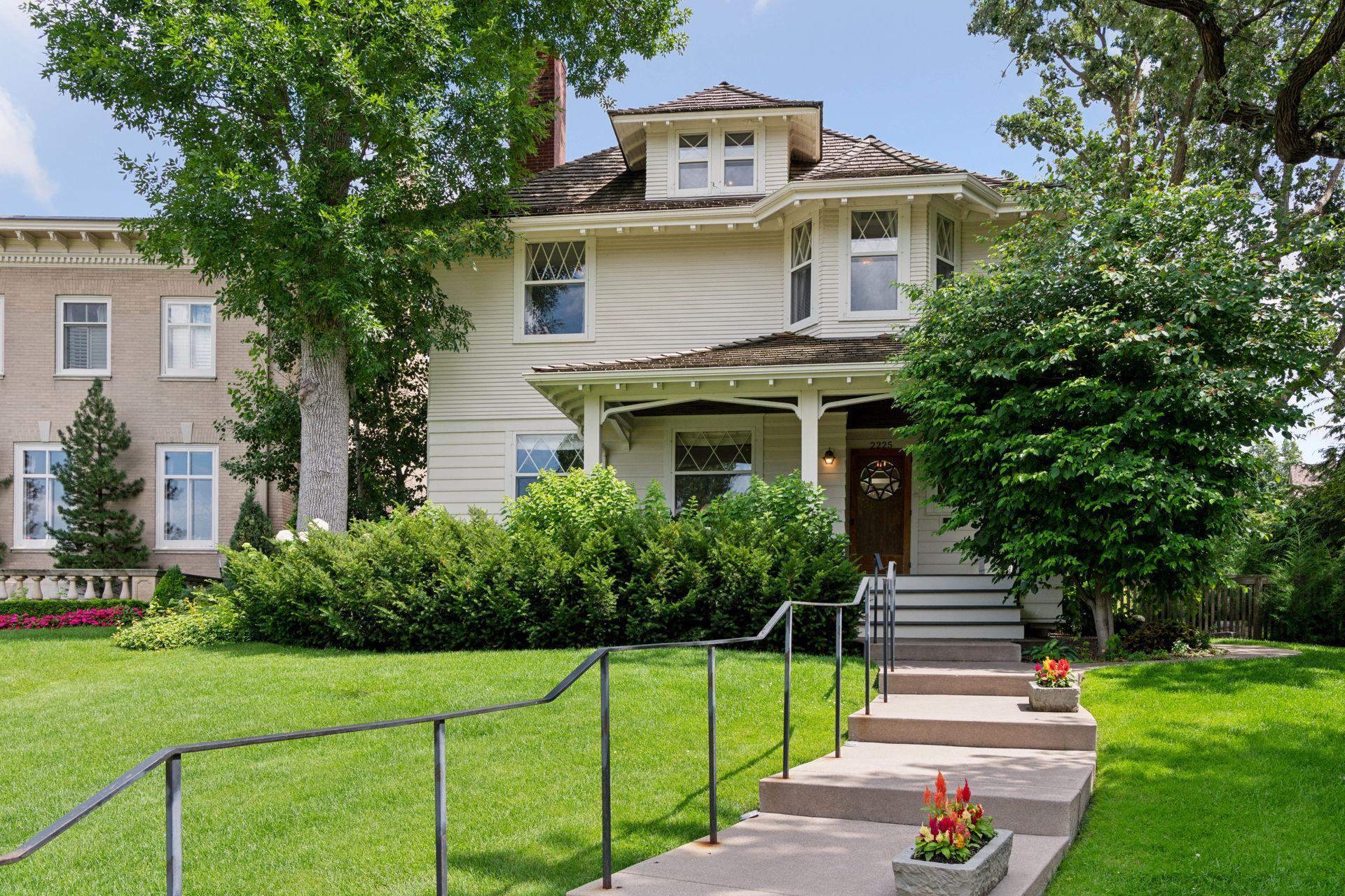 View of Residential at 2225 Lake Of The Isles Parkway, Minneapolis MN 55405, Minneapolis (62 of 91) - Mike Wilen | Minnesota Team Real Estate