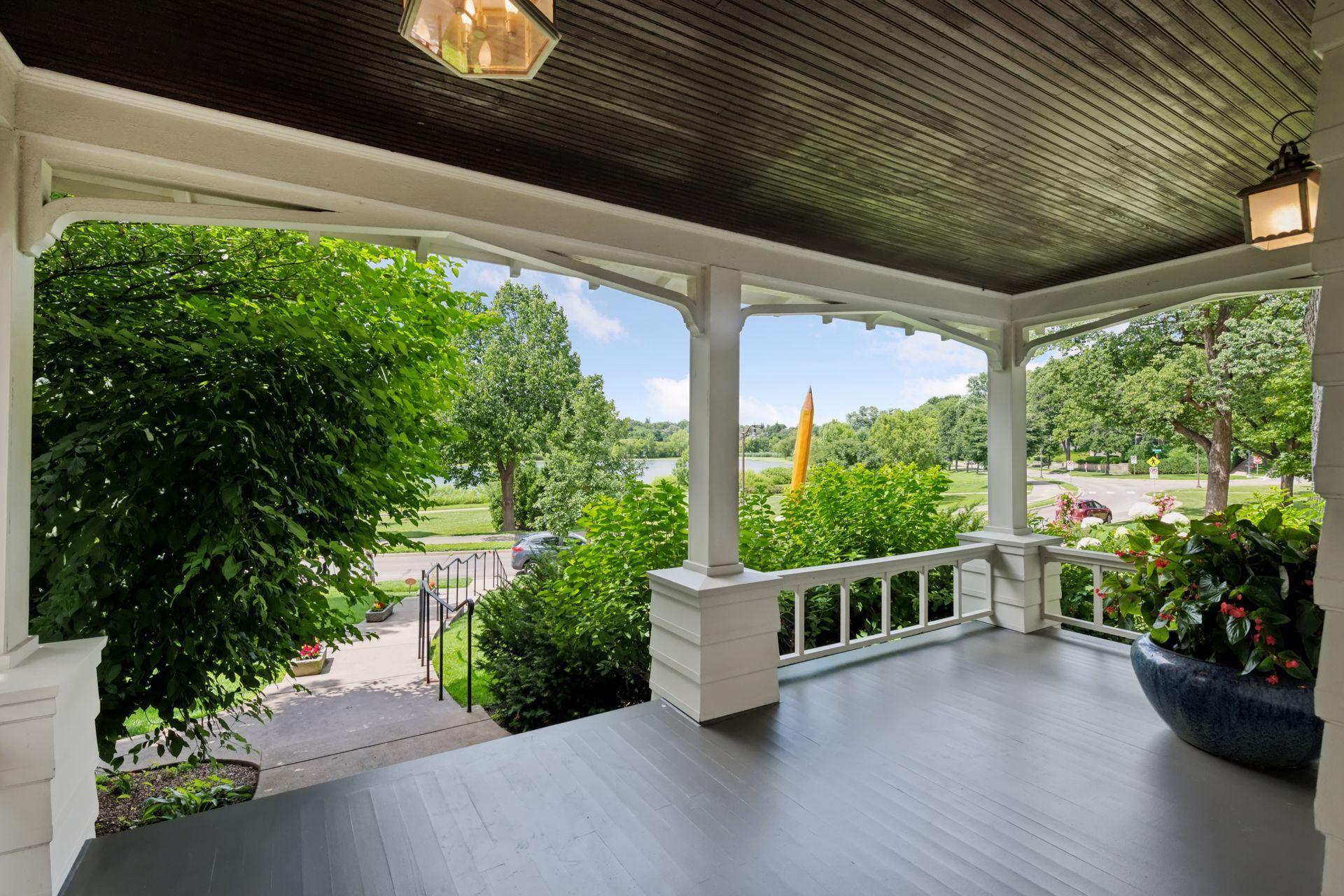 View of Residential at 2225 Lake Of The Isles Parkway, Minneapolis MN 55405, Minneapolis (65 of 91) - Mike Wilen | Minnesota Team Real Estate