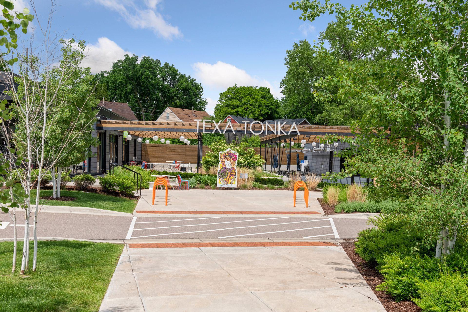 View of Residential at 2848 Edgewood Avenue, Saint Louis Park MN 55426, Saint Louis Park (42 of 42) - Mike Wilen | Minnesota Team Real Estate