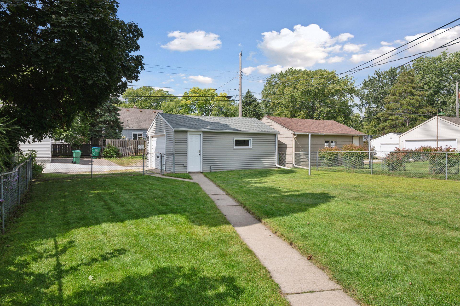 View of Residential at 2848 Edgewood Avenue, Saint Louis Park MN 55426, Saint Louis Park (11 of 42) - Mike Wilen | Minnesota Team Real Estate