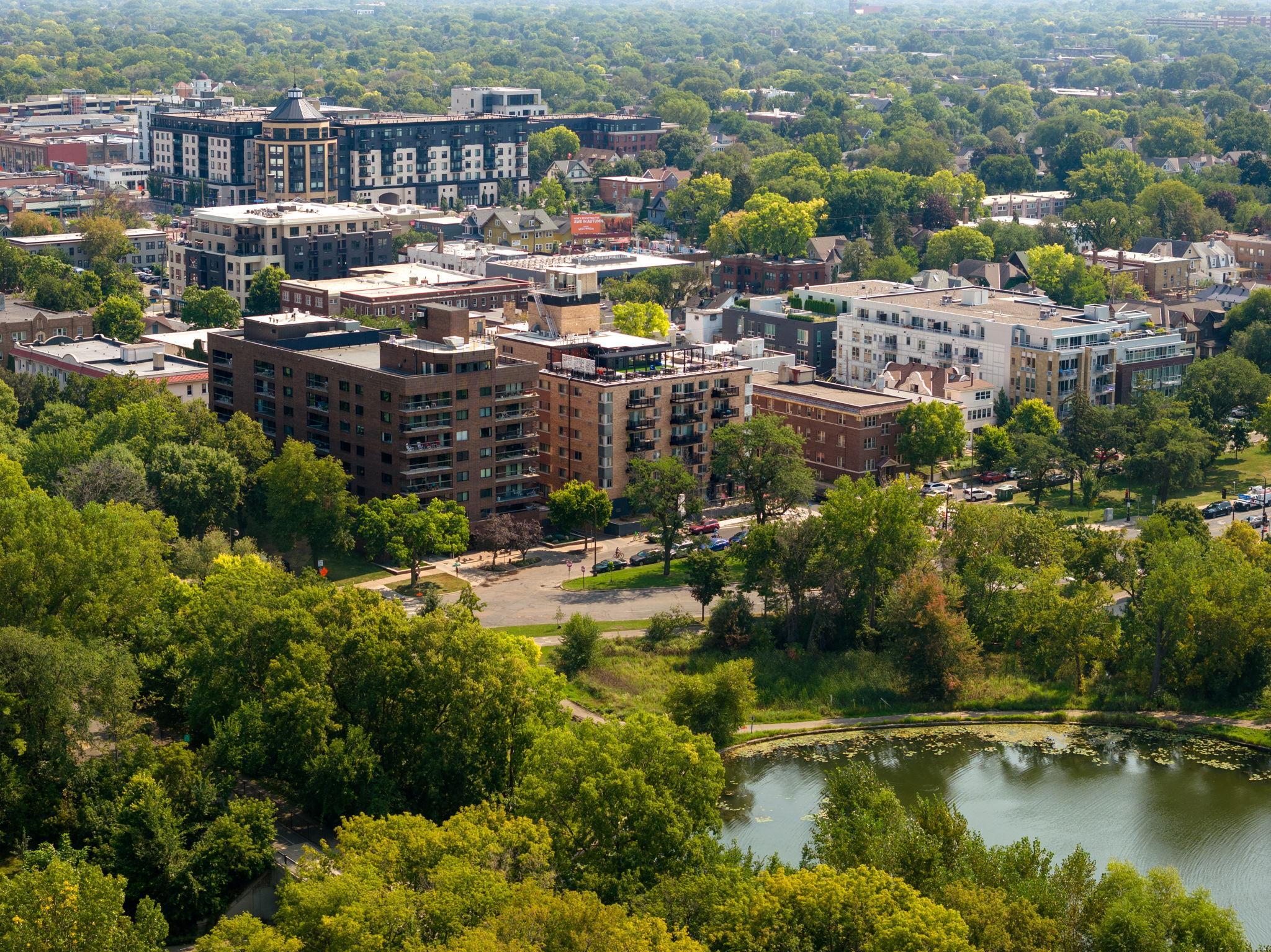 View of Residential at 2885 Knox Avenue #208, Minneapolis MN 55408, Minneapolis (23 of 28) - Mike Wilen | Minnesota Team Real Estate