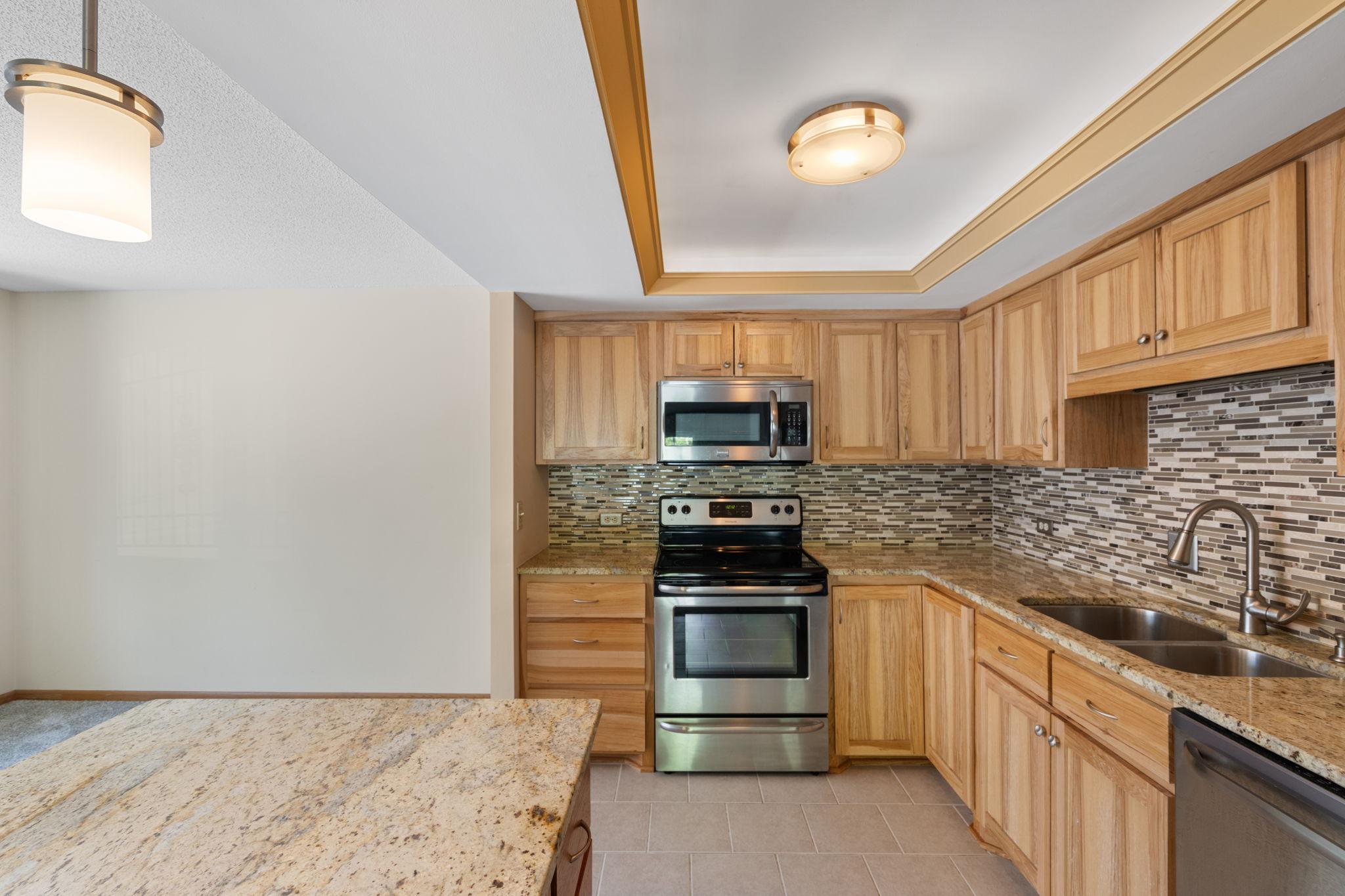 View of Residential at 2885 Knox Avenue #208, Minneapolis MN 55408, Minneapolis (4 of 28) - Mike Wilen | Minnesota Team Real Estate