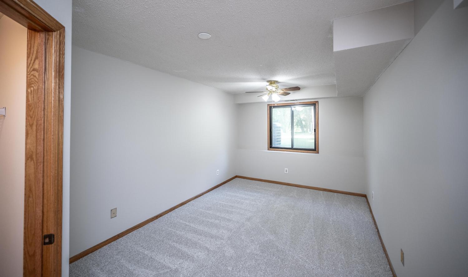 View of Residential at 14351 Glenda Drive, Apple Valley MN 55124, Apple Valley (22 of 27) - Mike Wilen | Minnesota Team Real Estate