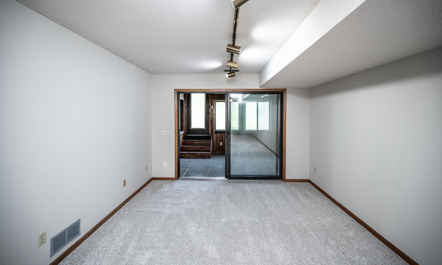 View of Residential at 14351 Glenda Drive, Apple Valley MN 55124, Apple Valley (17 of 27) - Mike Wilen | Minnesota Team Real Estate