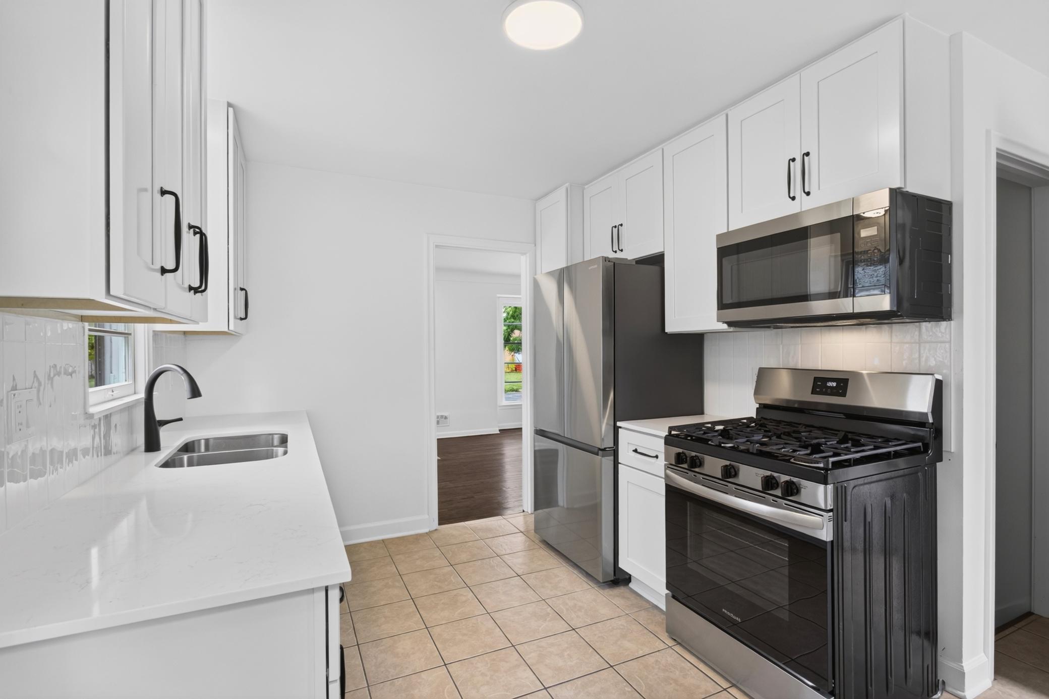 View of Residential at 4205 16th Avenue, Minneapolis MN 55407, Minneapolis (12 of 46) - Mike Wilen | Minnesota Team Real Estate