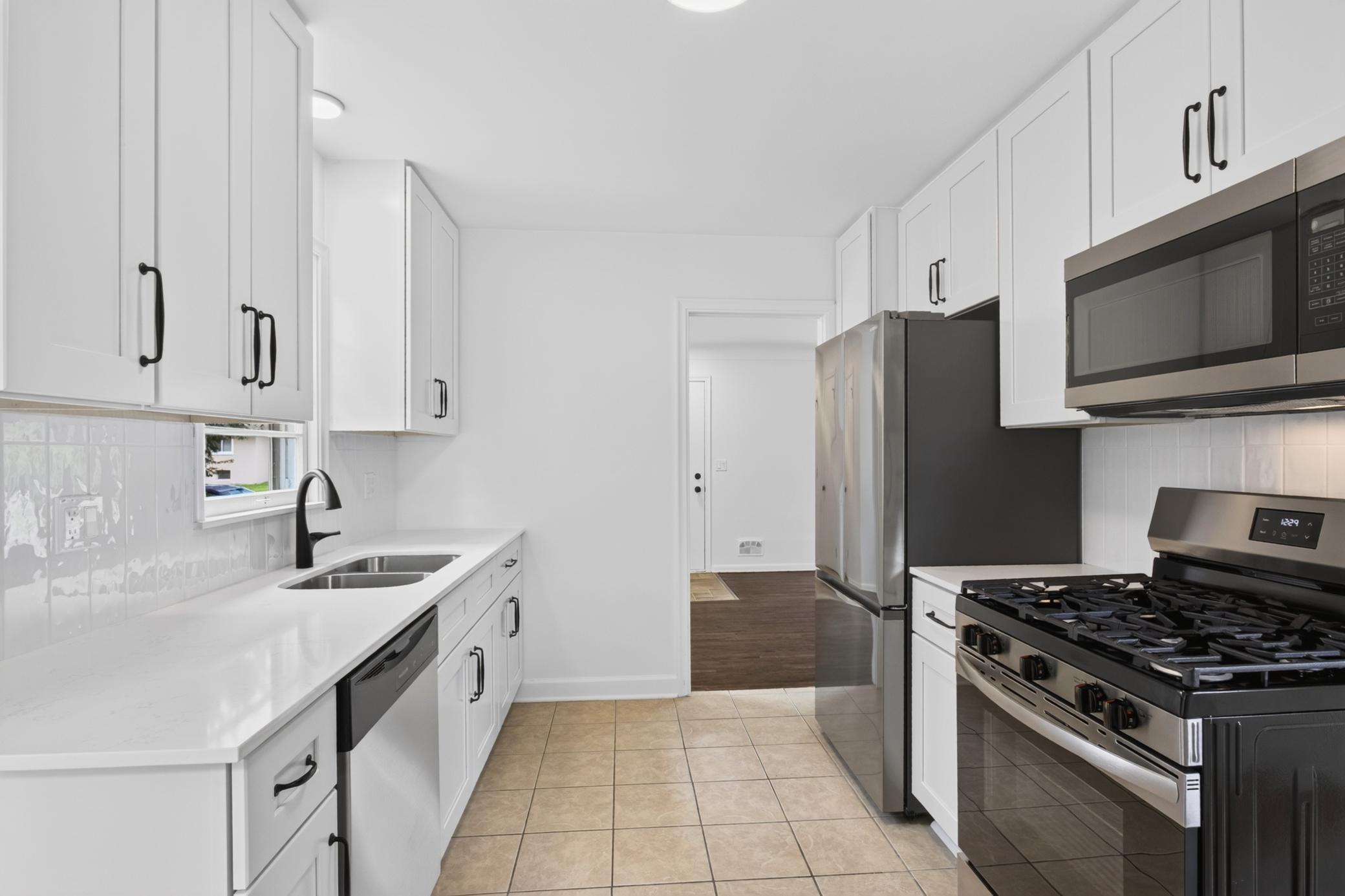 View of Residential at 4205 16th Avenue, Minneapolis MN 55407, Minneapolis (16 of 46) - Mike Wilen | Minnesota Team Real Estate