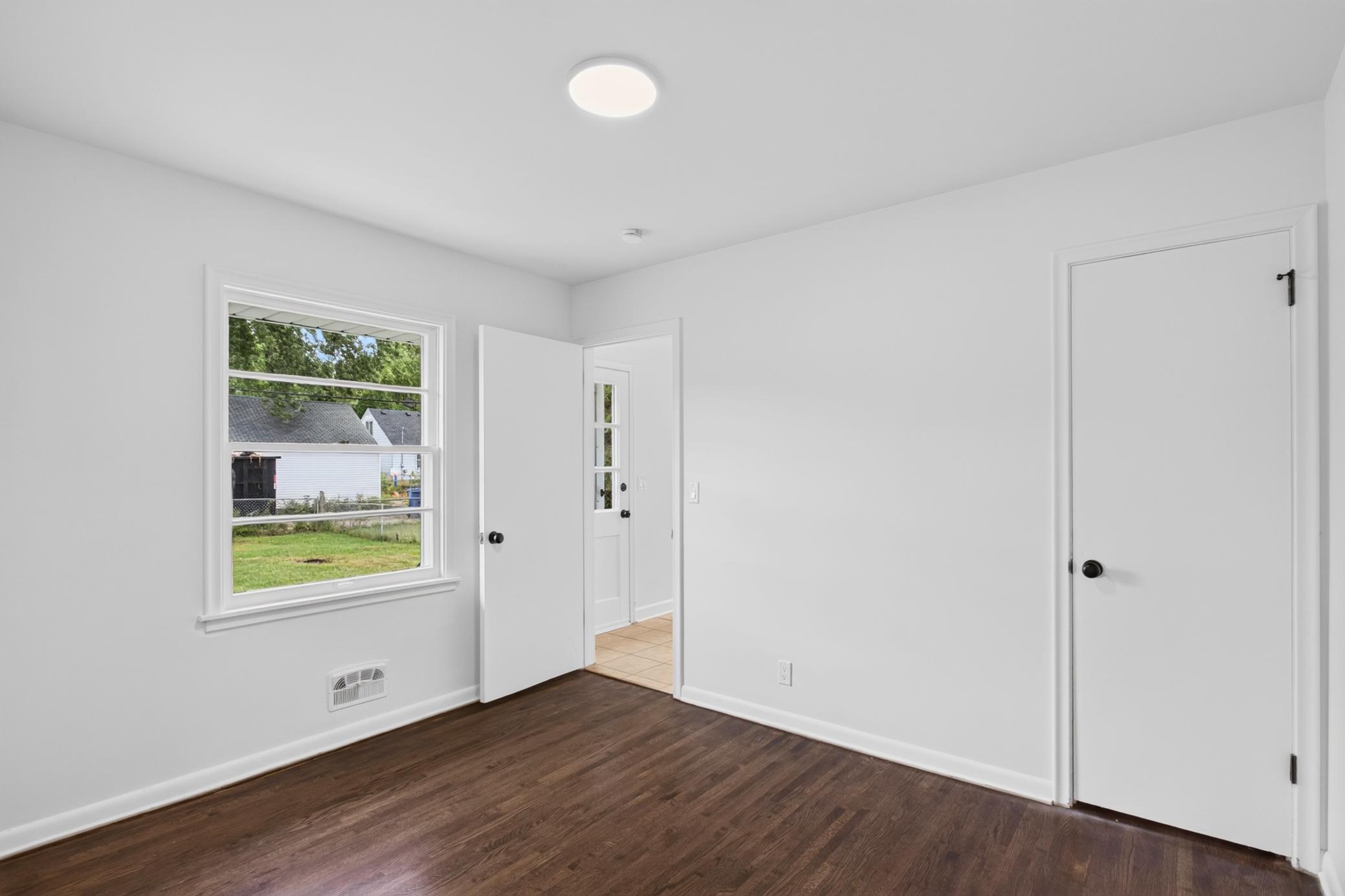 View of Residential at 4205 16th Avenue, Minneapolis MN 55407, Minneapolis (29 of 46) - Mike Wilen | Minnesota Team Real Estate