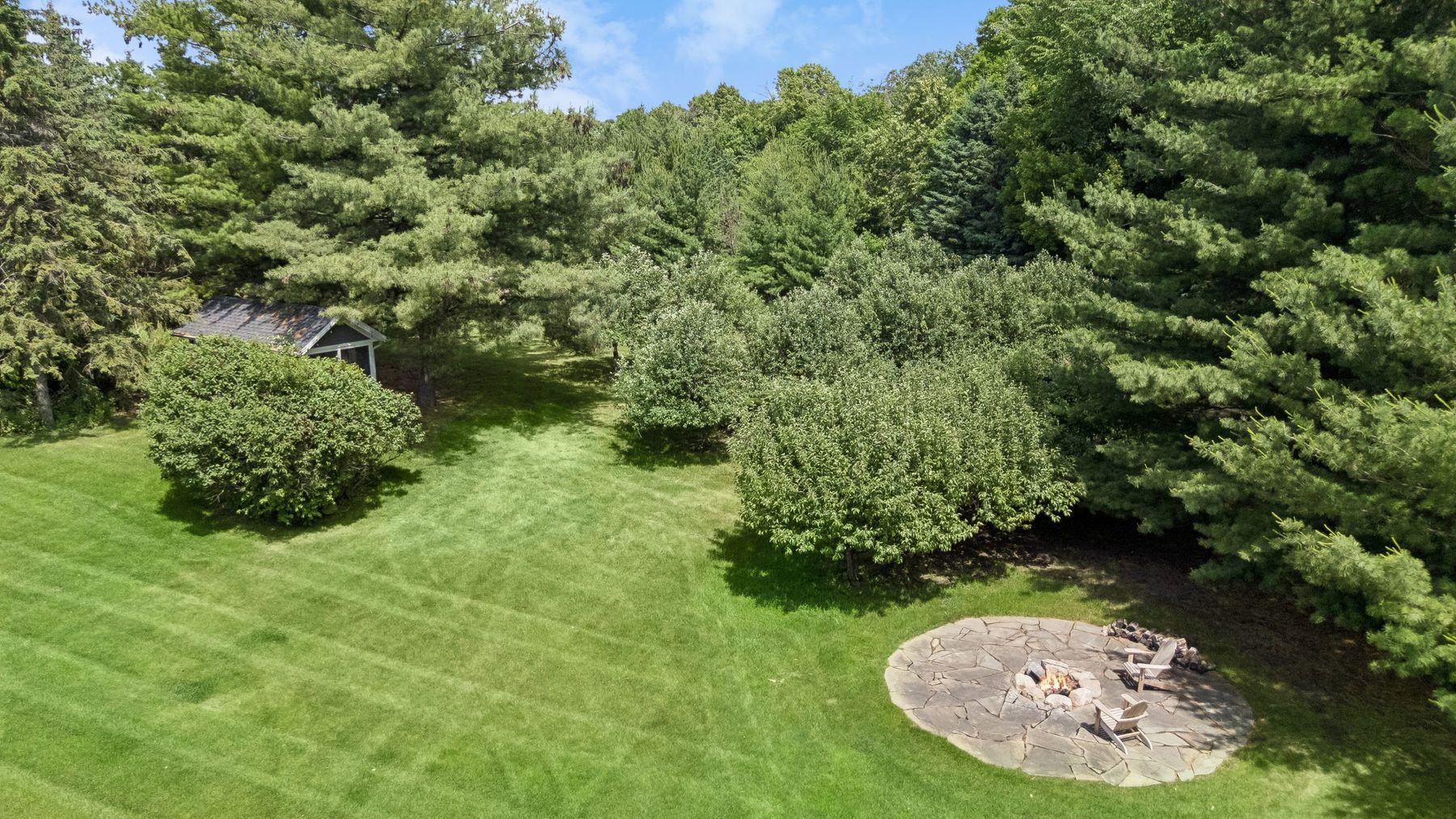 View of Residential at 4565 Bayside Road, Orono MN 55359, Orono (78 of 85) - Mike Wilen | Minnesota Team Real Estate