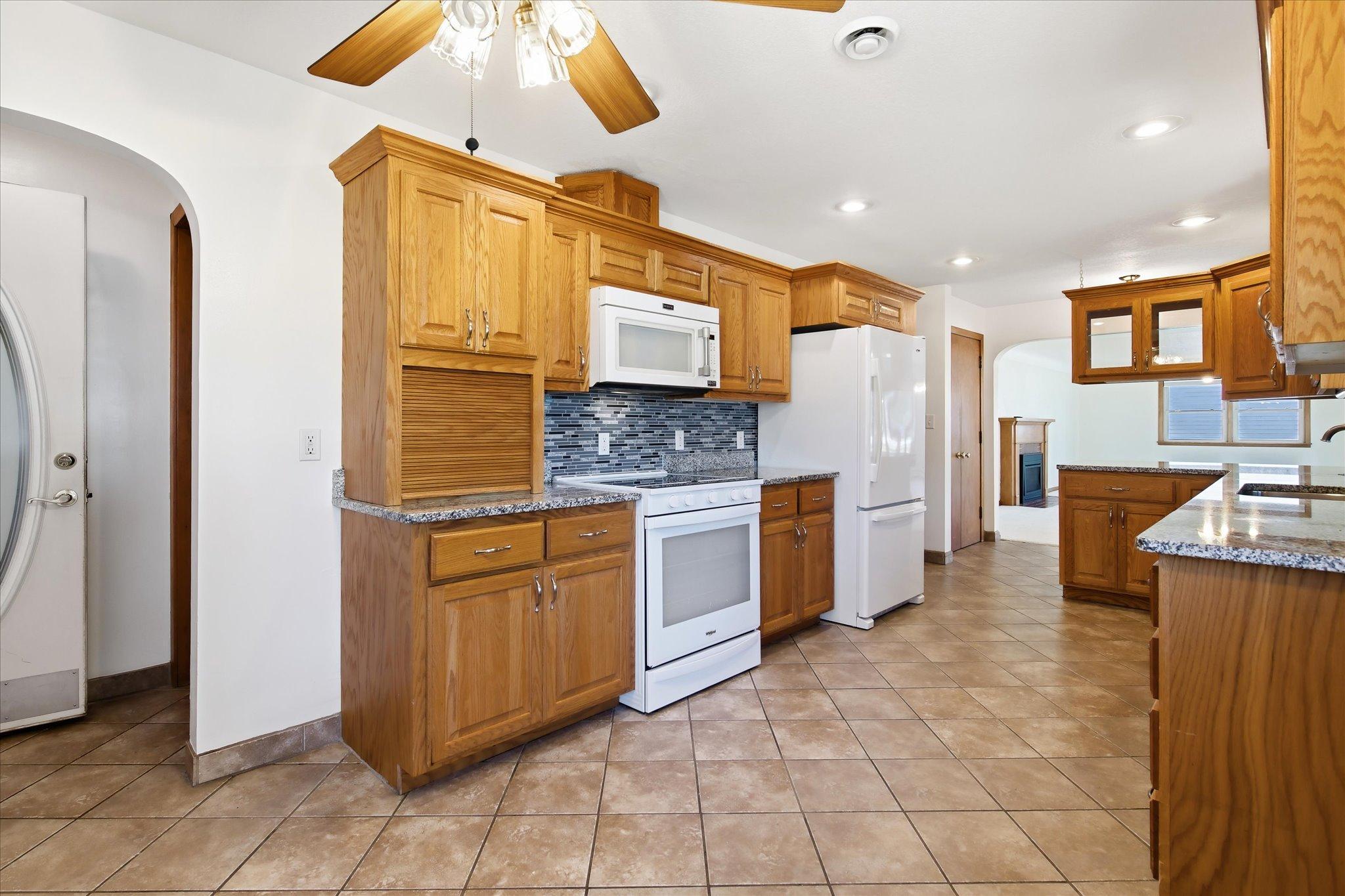 View of Residential at 119 Walnut Street, Belle Plaine MN 56011, Belle Plaine (4 of 35) - Mike Wilen | Minnesota Team Real Estate