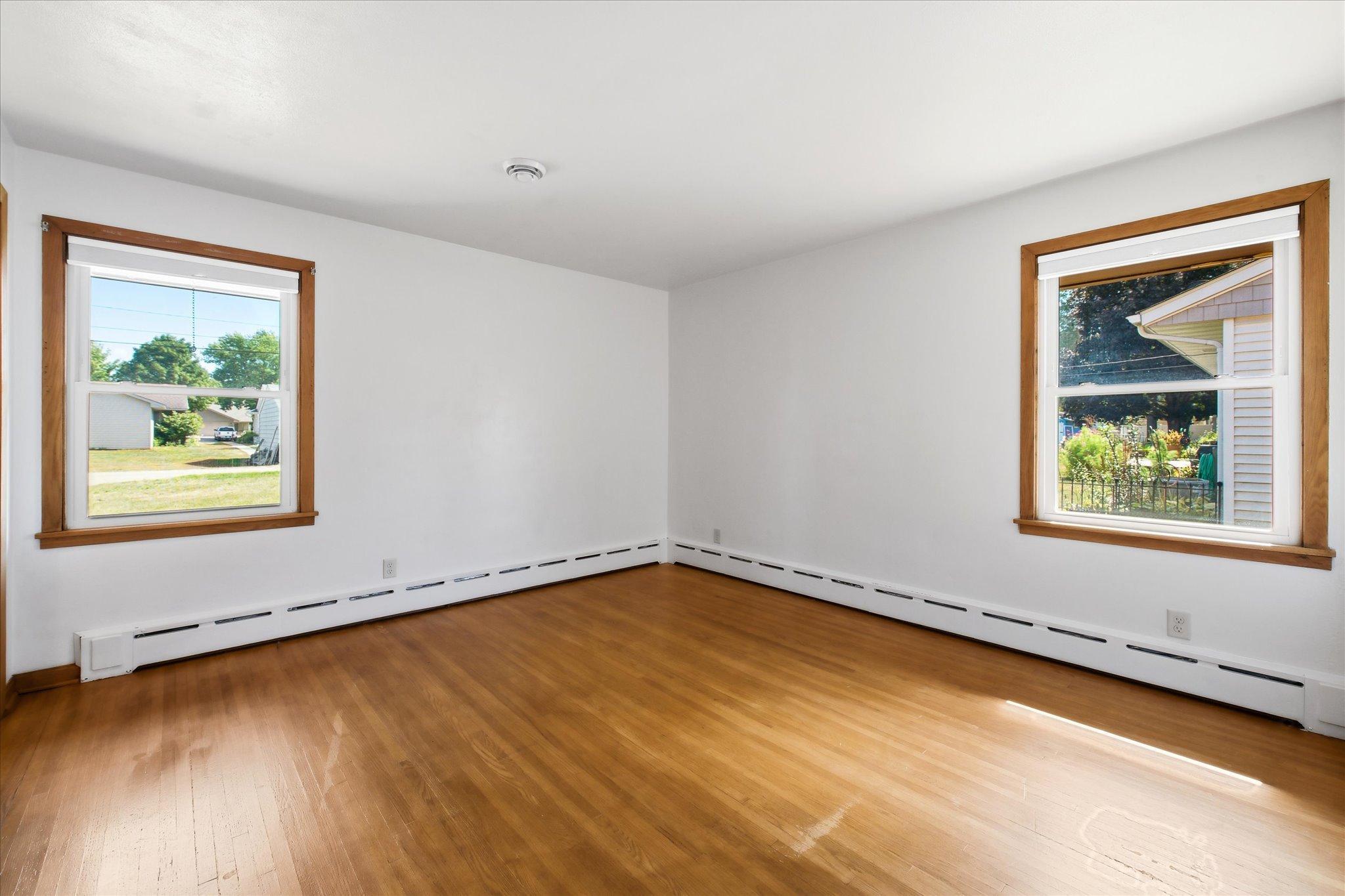 View of Residential at 119 Walnut Street, Belle Plaine MN 56011, Belle Plaine (9 of 35) - Mike Wilen | Minnesota Team Real Estate