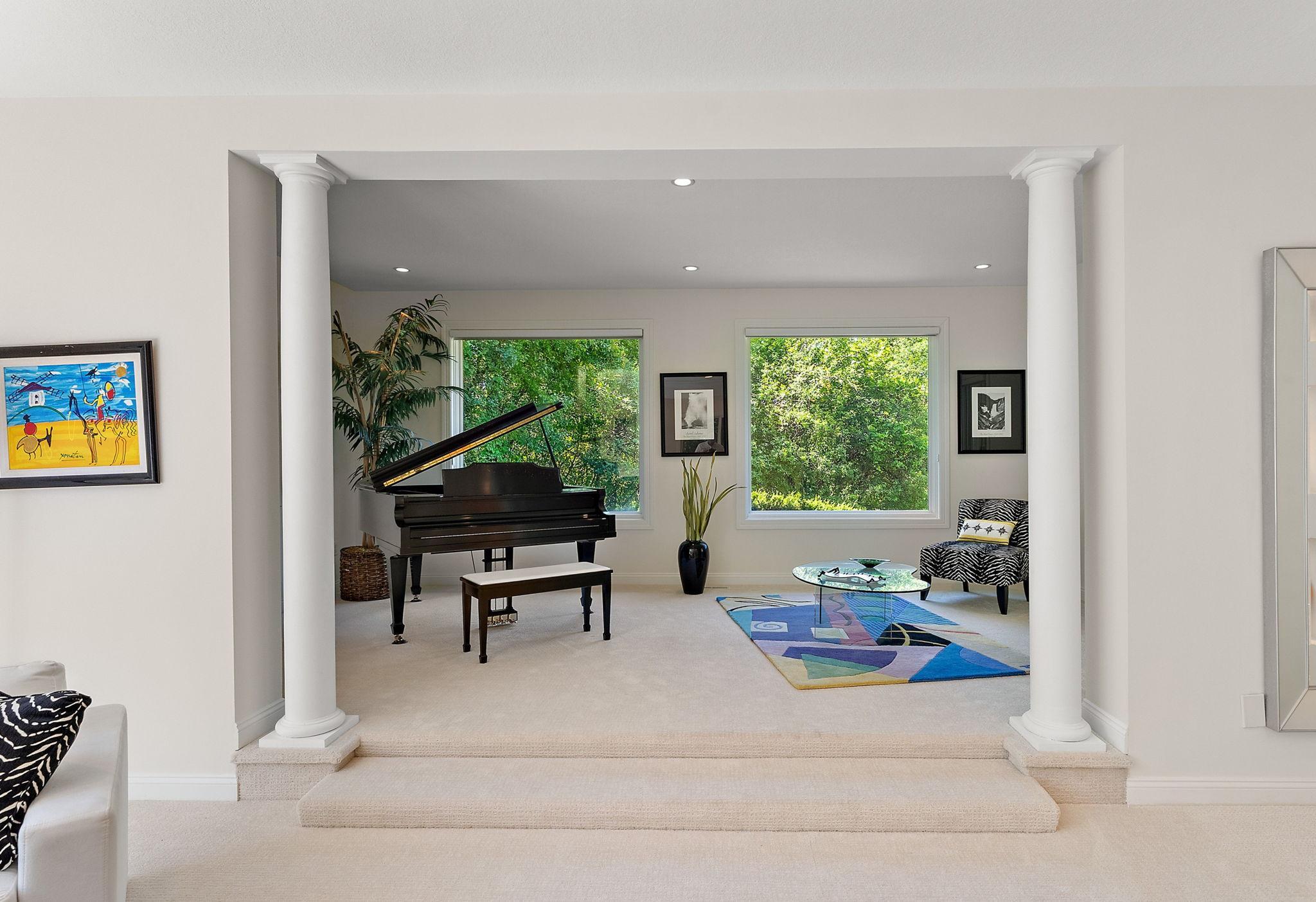 View of Residential at 2935 Minnehaha Curve, Minnetonka MN 55391, Minnetonka (25 of 68) - Mike Wilen | Minnesota Team Real Estate