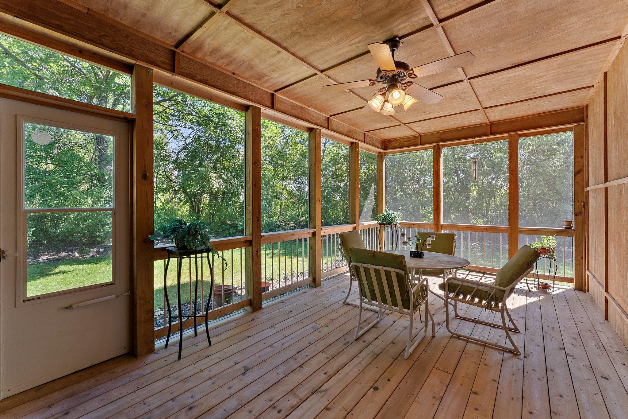 View of Residential at 2935 Minnehaha Curve, Minnetonka MN 55391, Minnetonka (65 of 68) - Mike Wilen | Minnesota Team Real Estate