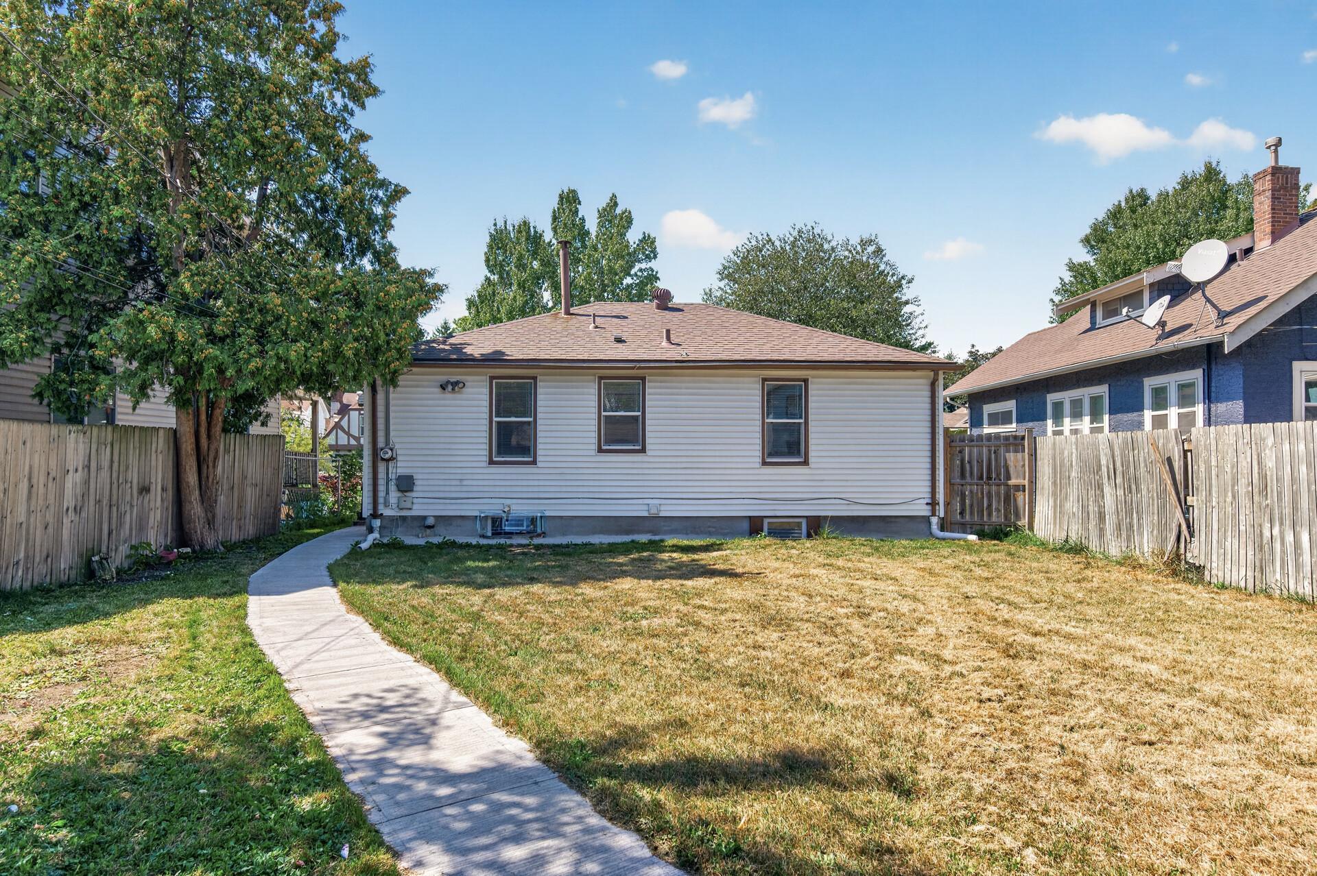 View of Residential at 3422 Aldrich Avenue, Minneapolis MN 55412, Minneapolis (25 of 27) - Mike Wilen | Minnesota Team Real Estate