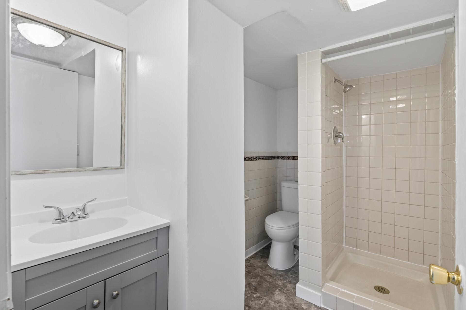 View of Residential at 3422 Aldrich Avenue, Minneapolis MN 55412, Minneapolis (22 of 27) - Mike Wilen | Minnesota Team Real Estate