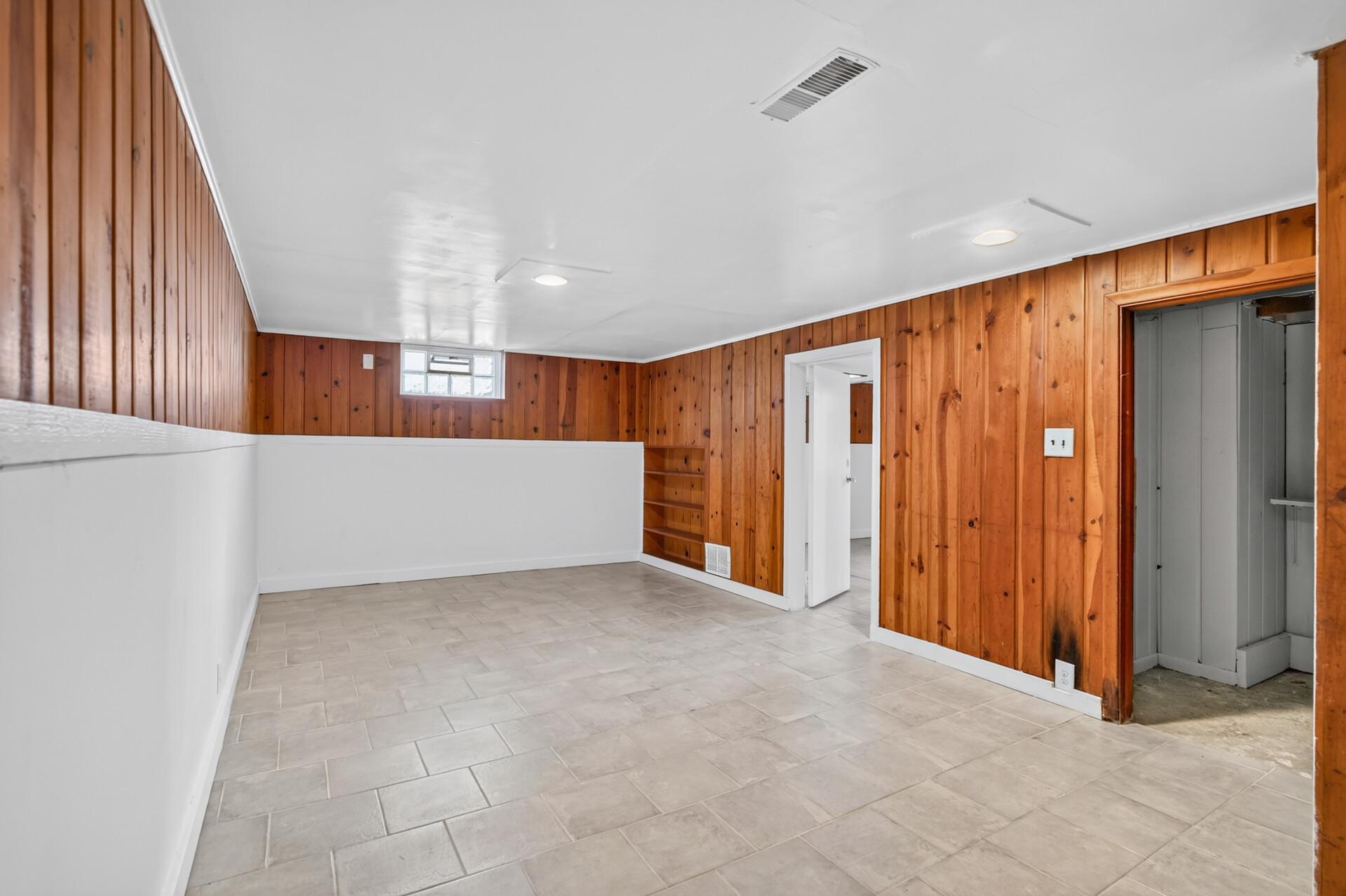 View of Residential at 3422 Aldrich Avenue, Minneapolis MN 55412, Minneapolis (17 of 27) - Mike Wilen | Minnesota Team Real Estate