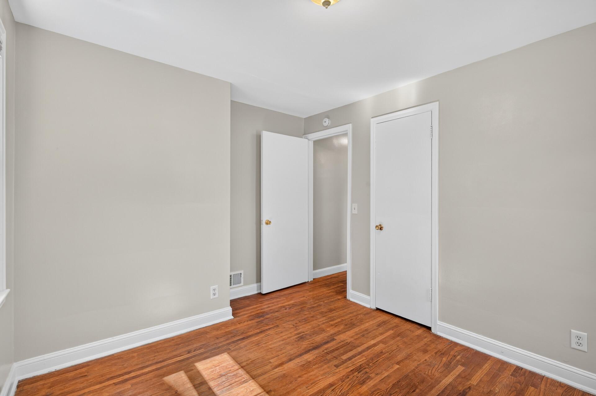 View of Residential at 3422 Aldrich Avenue, Minneapolis MN 55412, Minneapolis (14 of 27) - Mike Wilen | Minnesota Team Real Estate