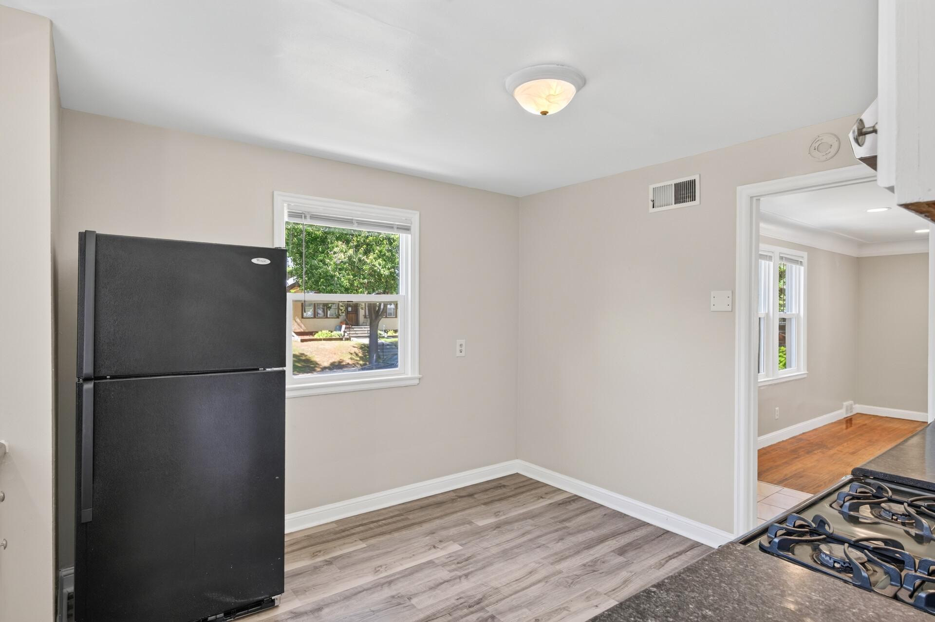 View of Residential at 3422 Aldrich Avenue, Minneapolis MN 55412, Minneapolis (9 of 27) - Mike Wilen | Minnesota Team Real Estate