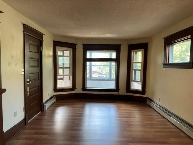 View of Residential Income at 654 Fuller Avenue, Saint Paul MN 55104, Saint Paul (45 of 70) - Mike Wilen | Minnesota Team Real Estate