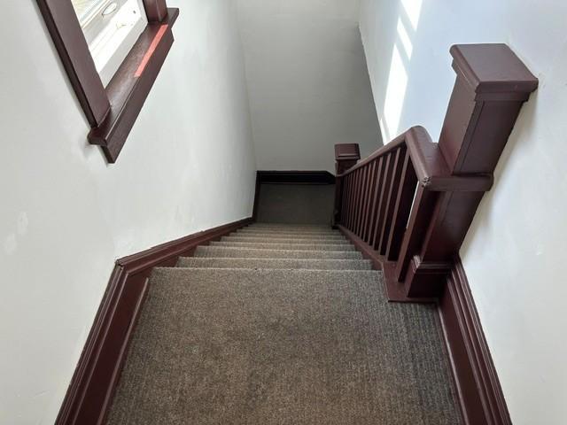 View of Residential Income at 654 Fuller Avenue, Saint Paul MN 55104, Saint Paul (28 of 70) - Mike Wilen | Minnesota Team Real Estate