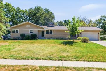 View of Residential at 6105 Tracy Avenue, Edina MN 55436, Edina (2 of 42) - Mike Wilen | Minnesota Team Real Estate
