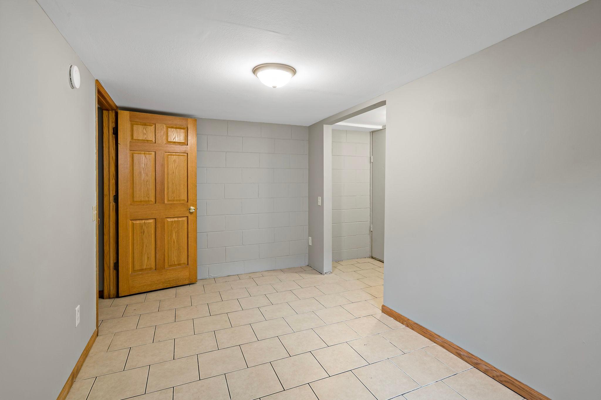 View of Residential Income at 3810-3812 3rd Street, Columbia Heights MN 55421, Columbia Heights (22 of 31) - Mike Wilen | Minnesota Team Real Estate