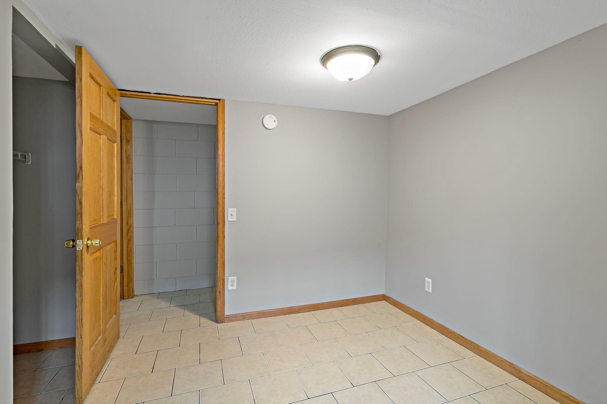 View of Residential Income at 3810-3812 3rd Street, Columbia Heights MN 55421, Columbia Heights (19 of 31) - Mike Wilen | Minnesota Team Real Estate