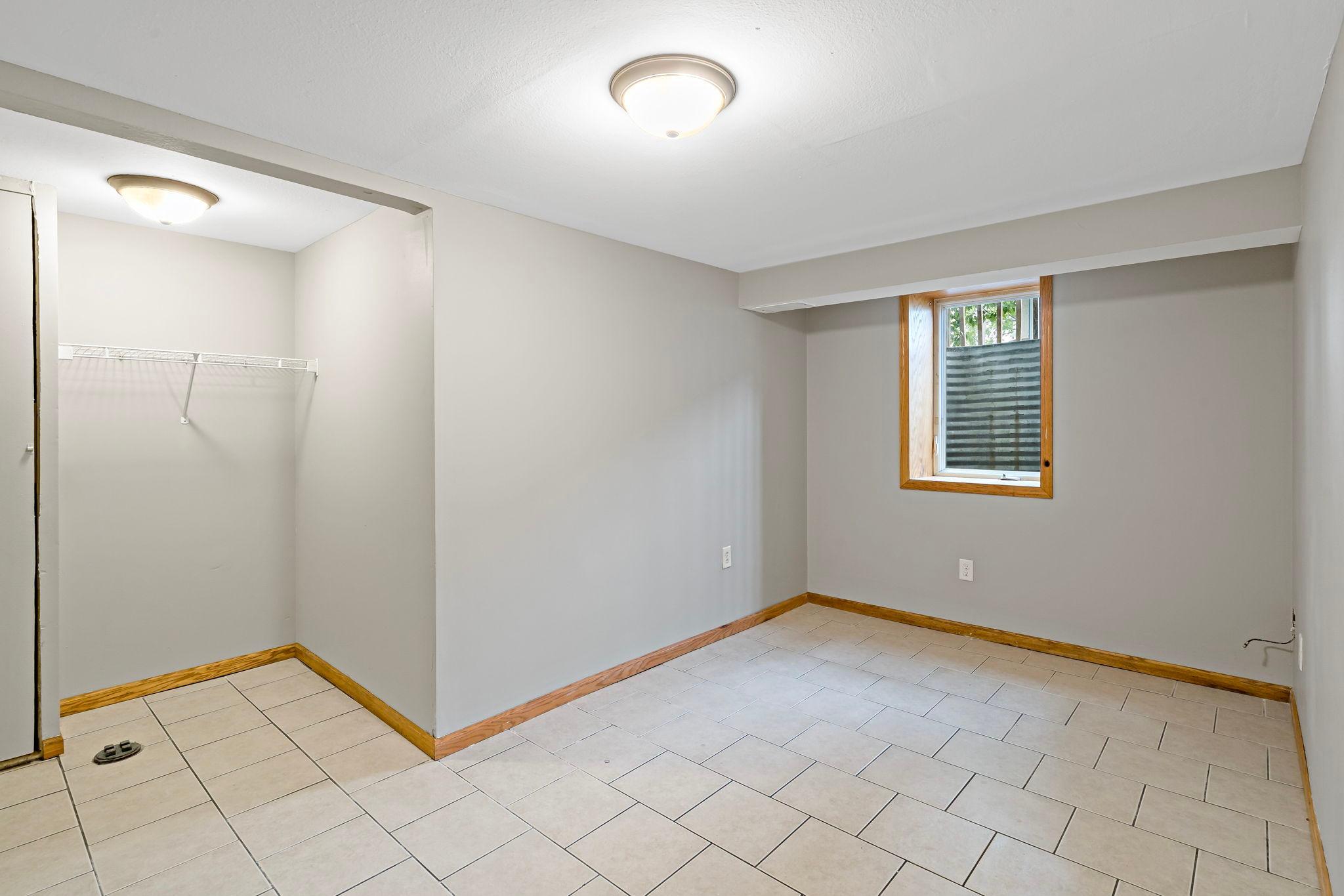 View of Residential Income at 3810-3812 3rd Street, Columbia Heights MN 55421, Columbia Heights (21 of 31) - Mike Wilen | Minnesota Team Real Estate