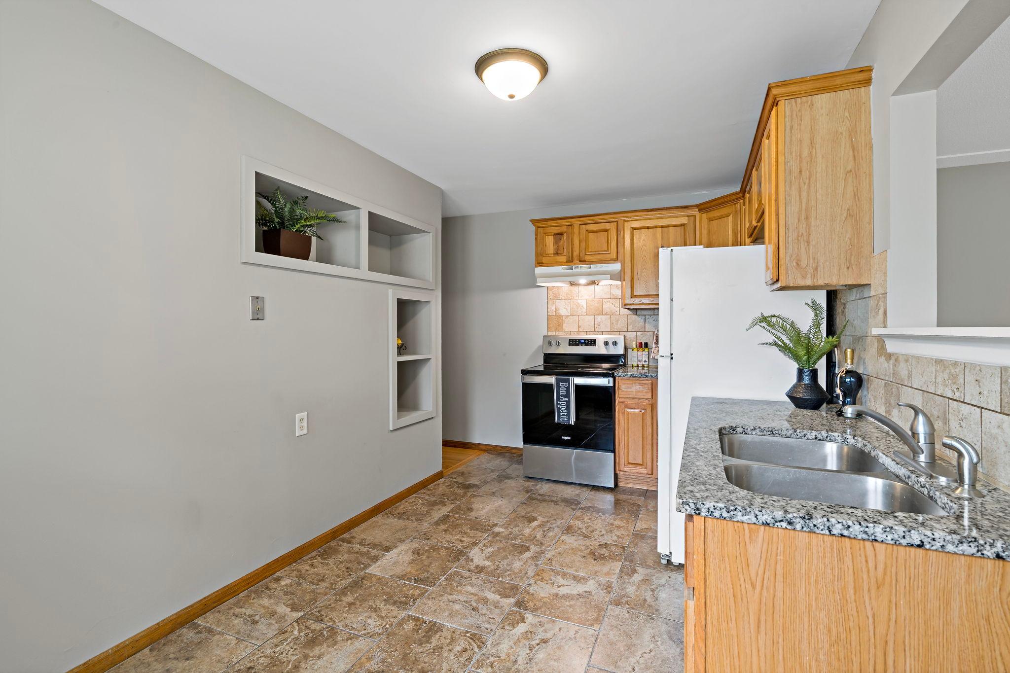 View of Residential Income at 3810-3812 3rd Street, Columbia Heights MN 55421, Columbia Heights (8 of 31) - Mike Wilen | Minnesota Team Real Estate