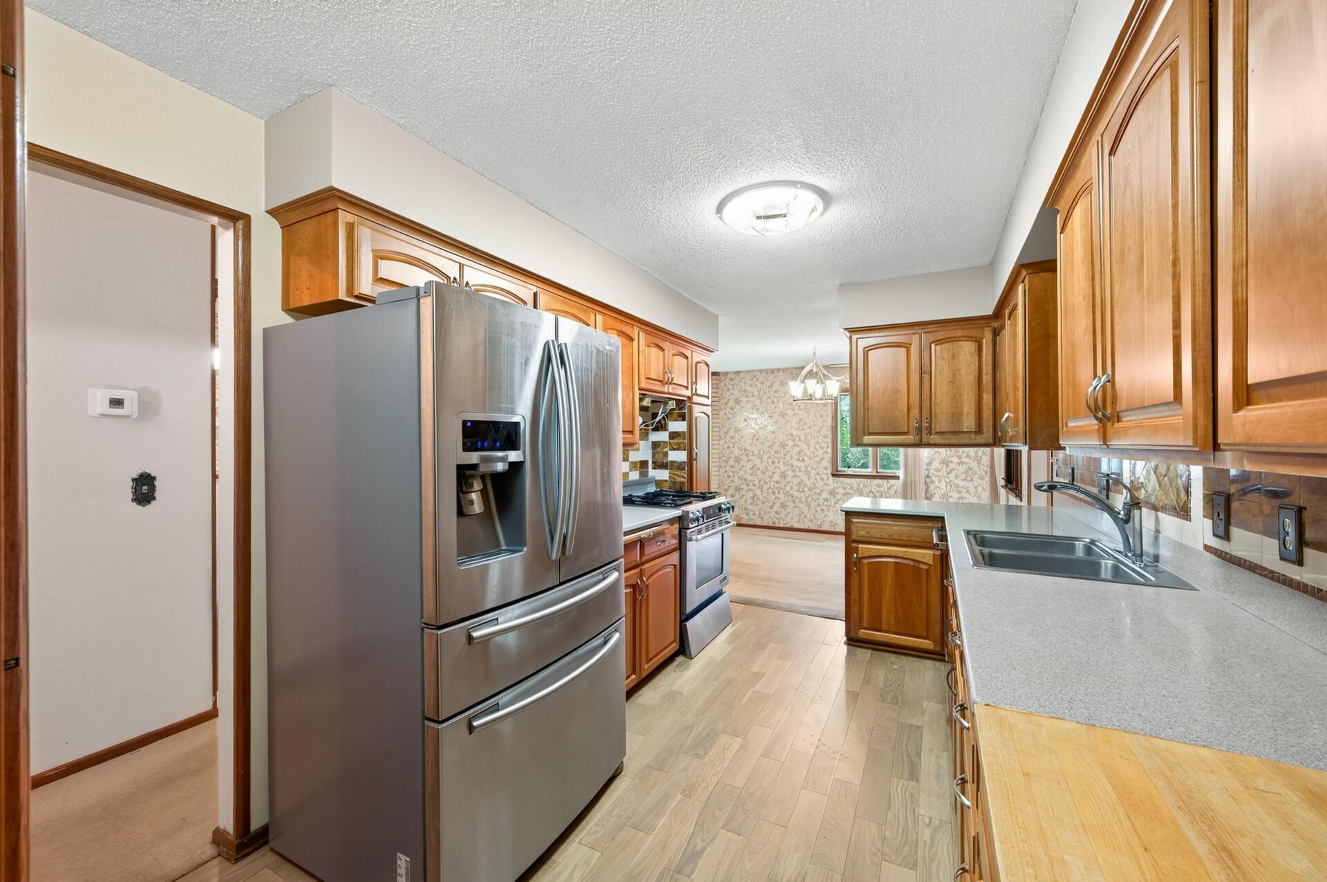 View of Residential at 2721 June Avenue, Golden Valley MN 55422, Golden Valley (10 of 31) - Mike Wilen | Minnesota Team Real Estate