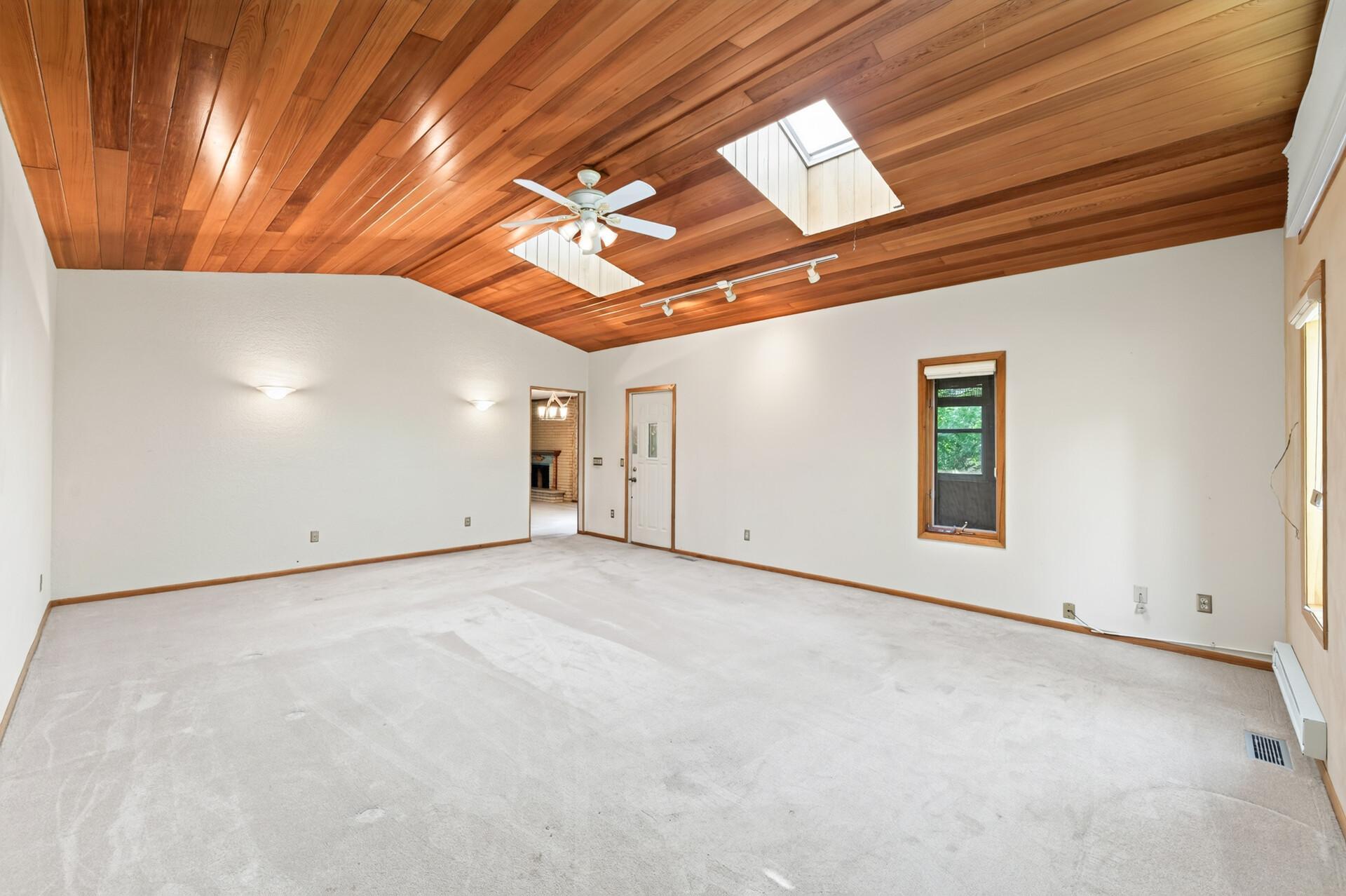 View of Residential at 2721 June Avenue, Golden Valley MN 55422, Golden Valley (11 of 31) - Mike Wilen | Minnesota Team Real Estate