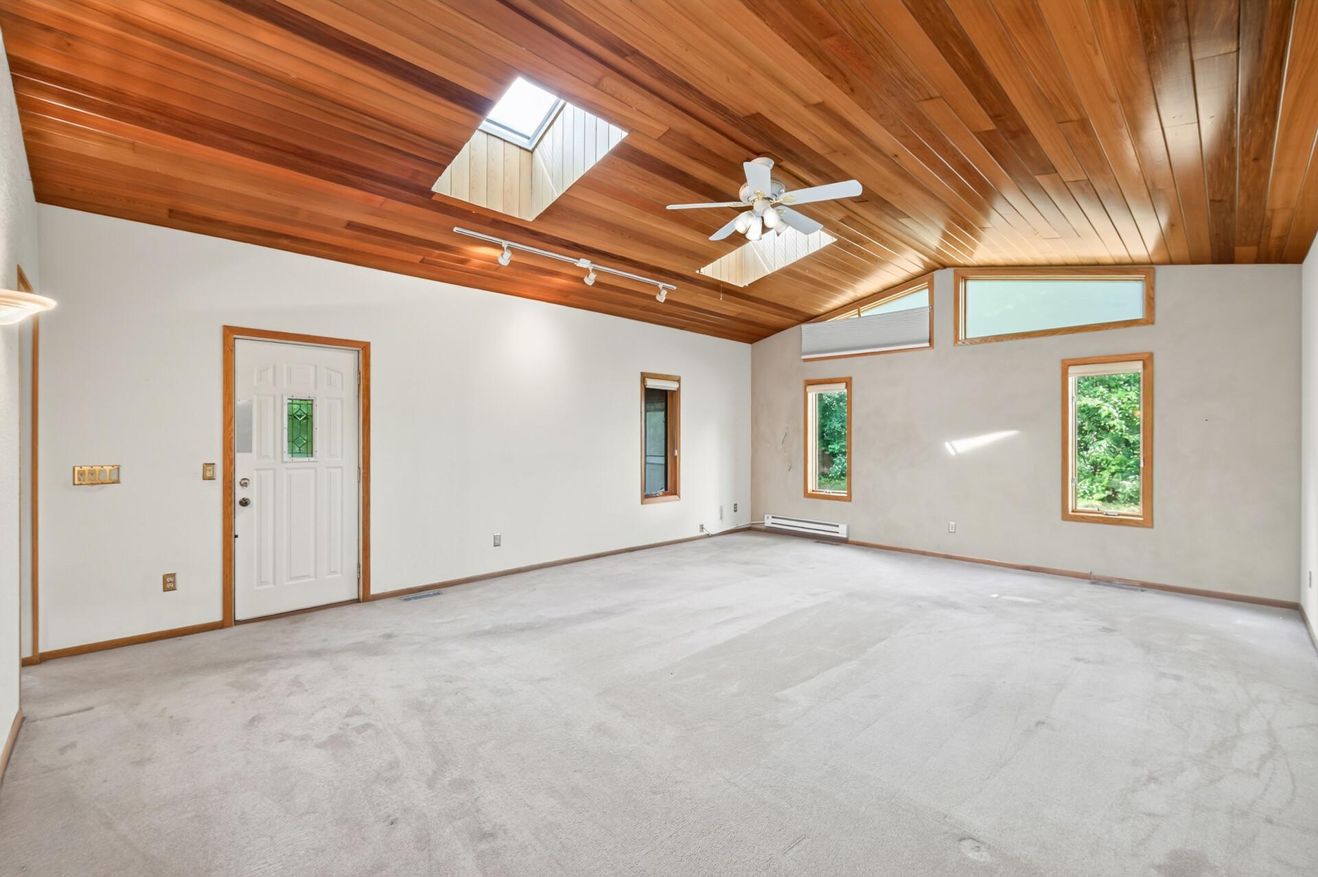 View of Residential at 2721 June Avenue, Golden Valley MN 55422, Golden Valley (15 of 31) - Mike Wilen | Minnesota Team Real Estate