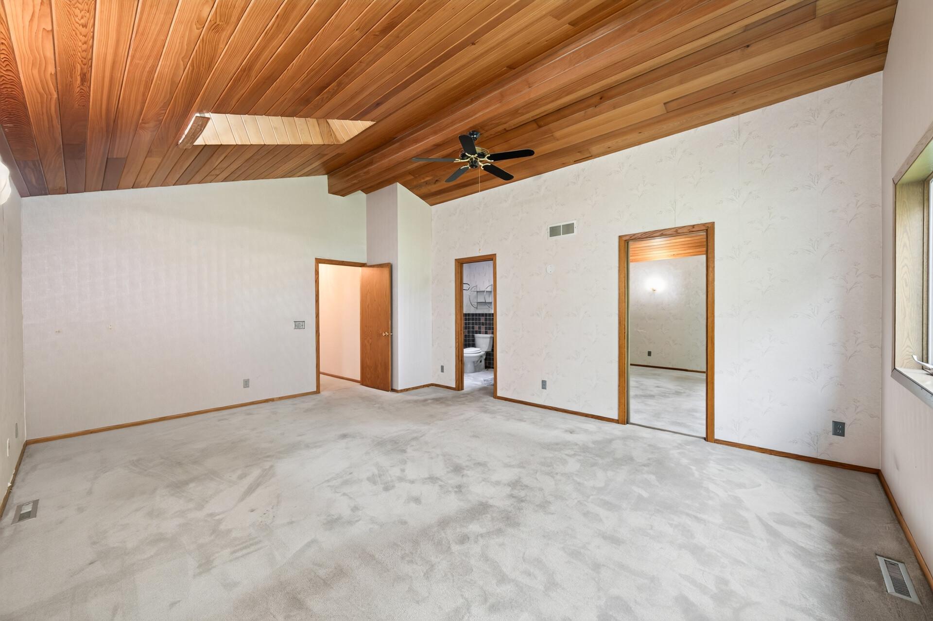 View of Residential at 2721 June Avenue, Golden Valley MN 55422, Golden Valley (18 of 31) - Mike Wilen | Minnesota Team Real Estate