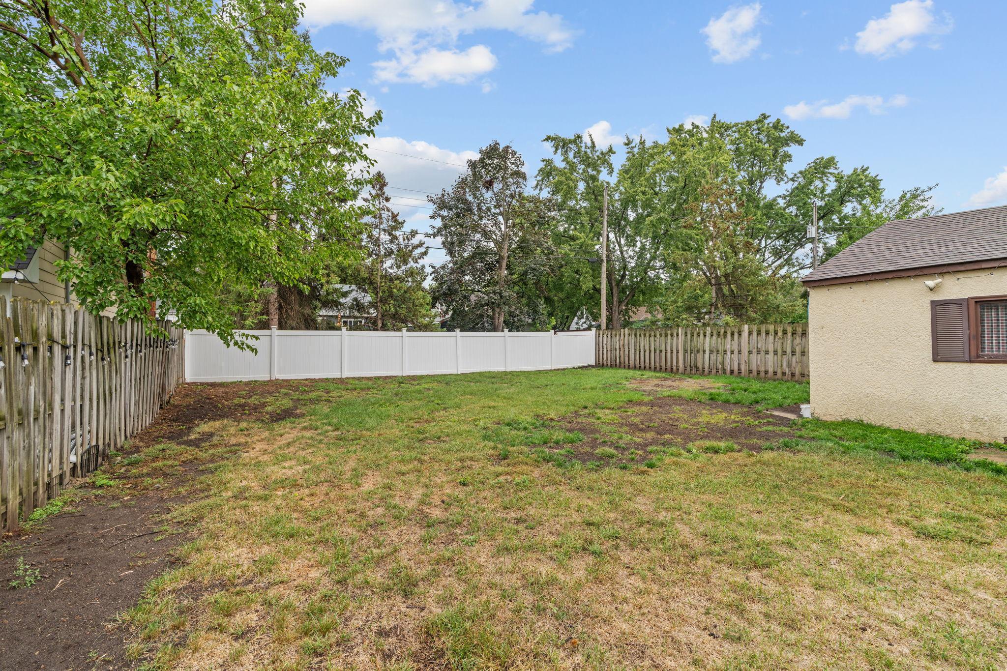View of Residential at 4258 Islemount Place, Robbinsdale MN 55422, Robbinsdale (21 of 26) - Mike Wilen | Minnesota Team Real Estate