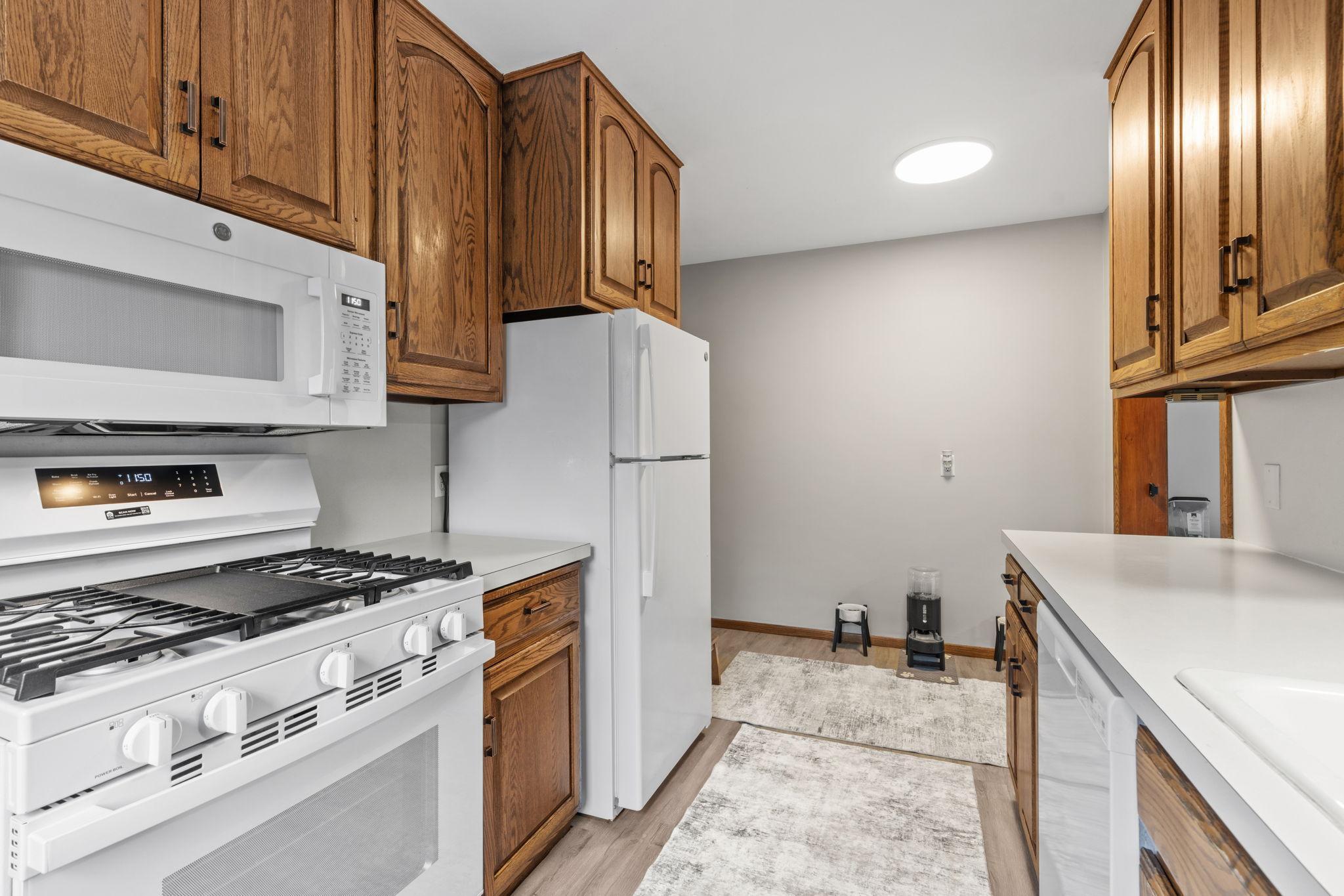 View of Residential at 4258 Islemount Place, Robbinsdale MN 55422, Robbinsdale (13 of 26) - Mike Wilen | Minnesota Team Real Estate