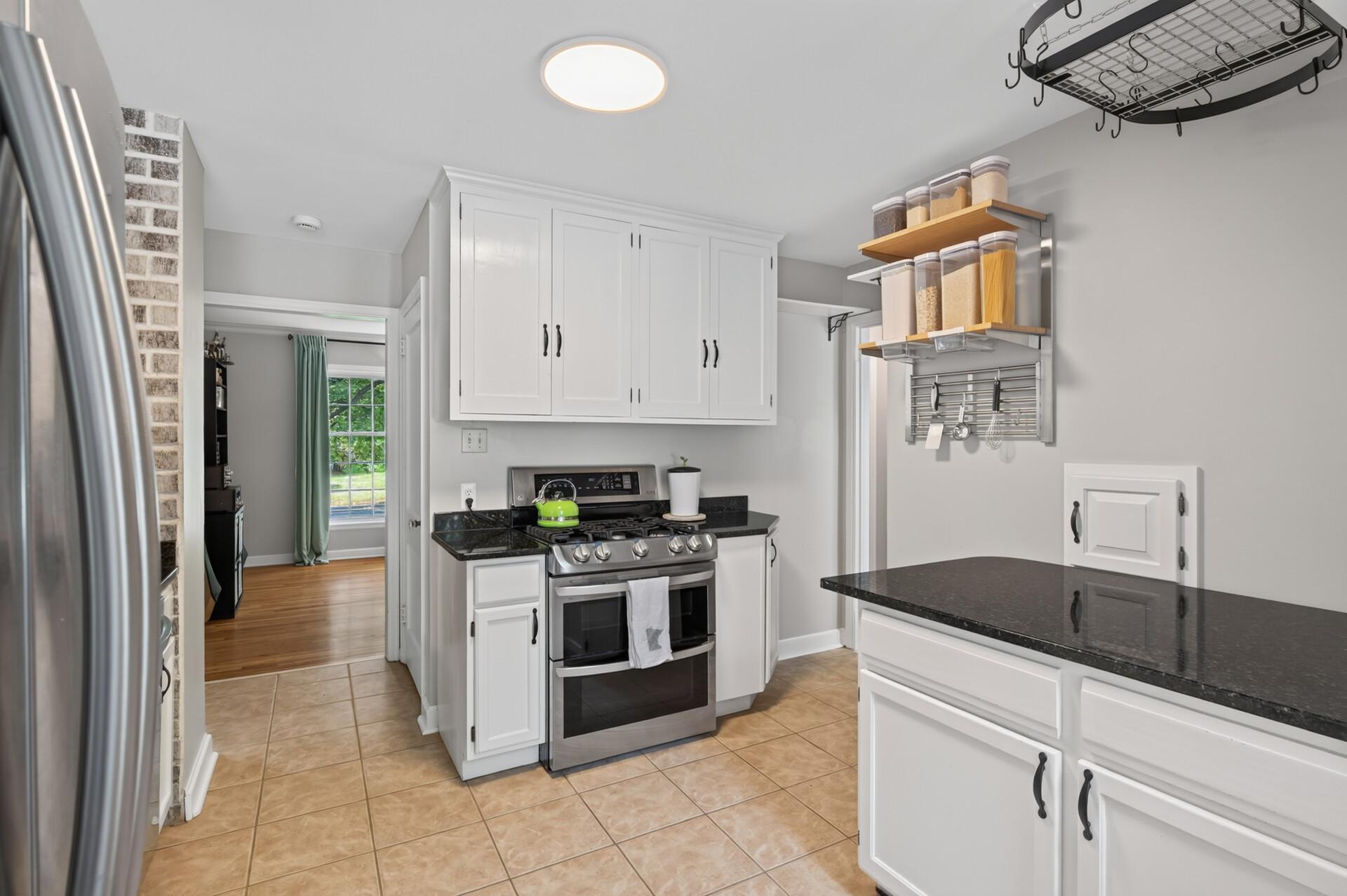 View of Residential at 309 1st Street, Hopkins MN 55343, Hopkins (10 of 21) - Mike Wilen | Minnesota Team Real Estate