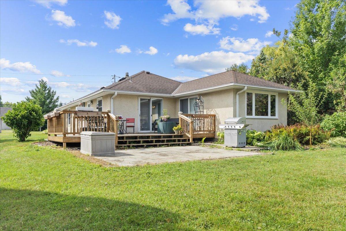 View of Residential at 4090 Highland Avenue, White Bear Lake MN 55110, White Bear Lake (4 of 35) - Mike Wilen | Minnesota Team Real Estate
