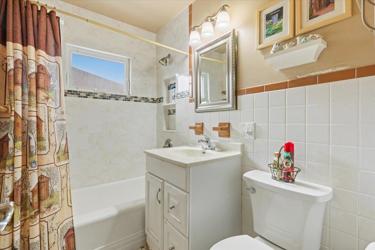 View of Residential at 4090 Highland Avenue, White Bear Lake MN 55110, White Bear Lake (15 of 35) - Mike Wilen | Minnesota Team Real Estate