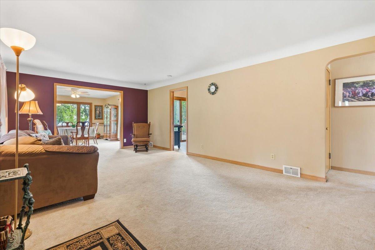View of Residential at 4090 Highland Avenue, White Bear Lake MN 55110, White Bear Lake (8 of 35) - Mike Wilen | Minnesota Team Real Estate